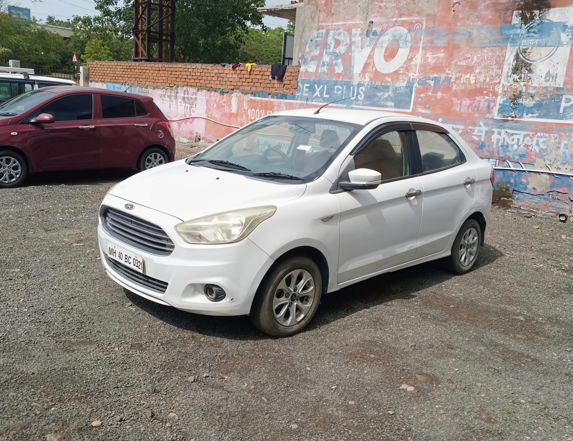 2017 Ford Figo Aspire Titanium 1.5 TDCi Opt 2017 Ford Figo Aspire Titanium 1.5 TDCi Opt