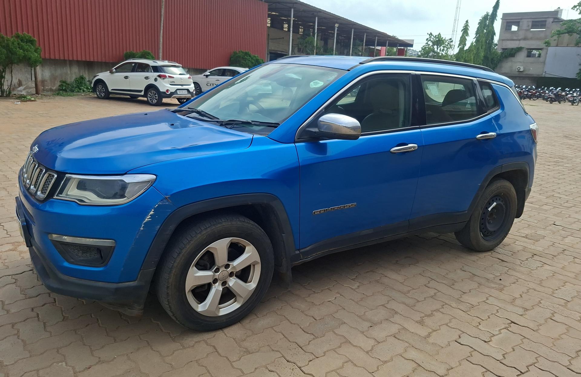 2018 Jeep Compass Limited 4X4 2.0 Diesel BS IV 2018 Jeep Compass Limited 4X4 2.0 Diesel BS IV