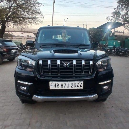 2022 Mahindra Scorpio Classic S11 CC 7 Seater 2022 Mahindra Scorpio Classic S11 CC 7 Seater