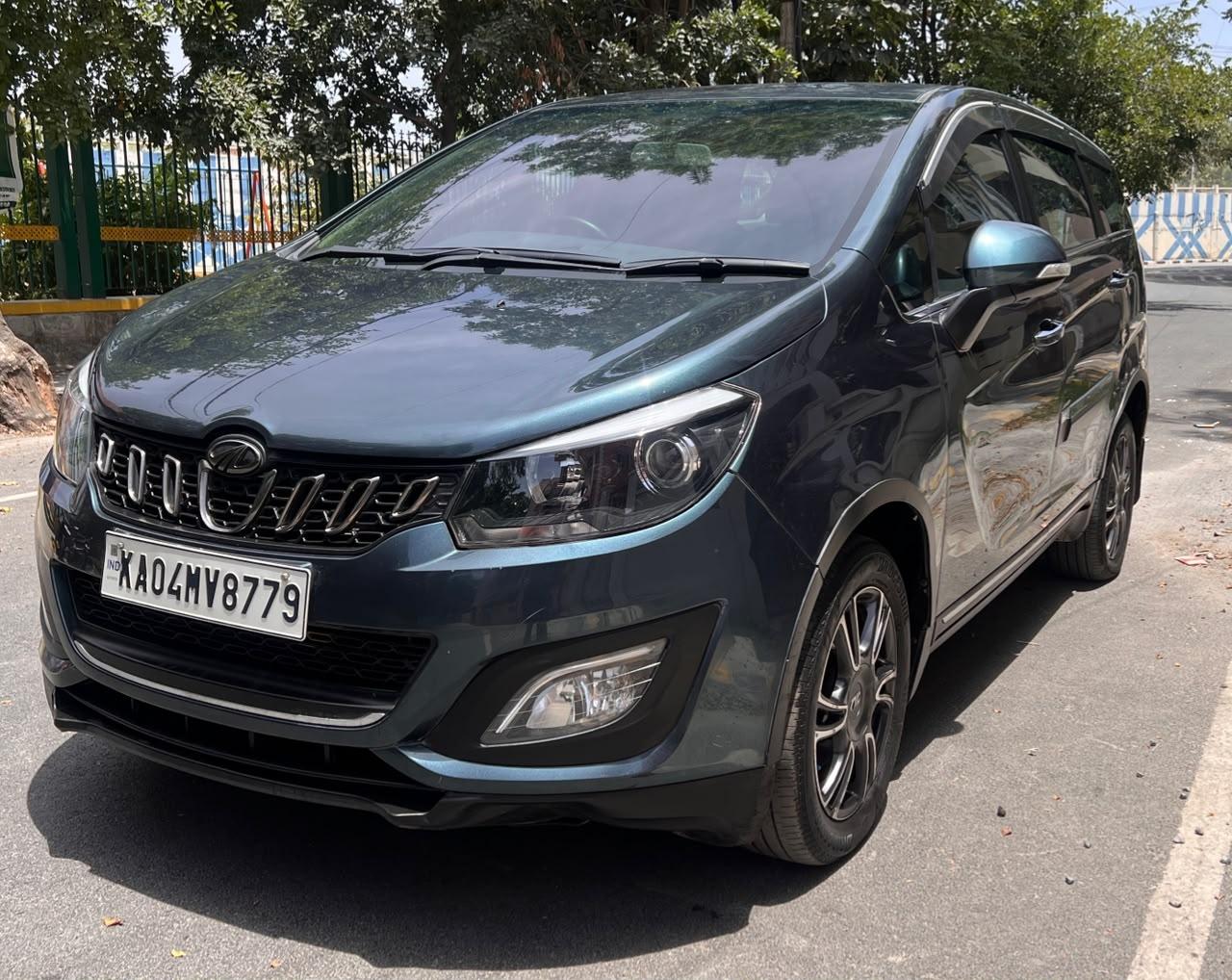 2018 Mahindra Marazzo M8 7-Seater 2018 Mahindra Marazzo M8 7-Seater