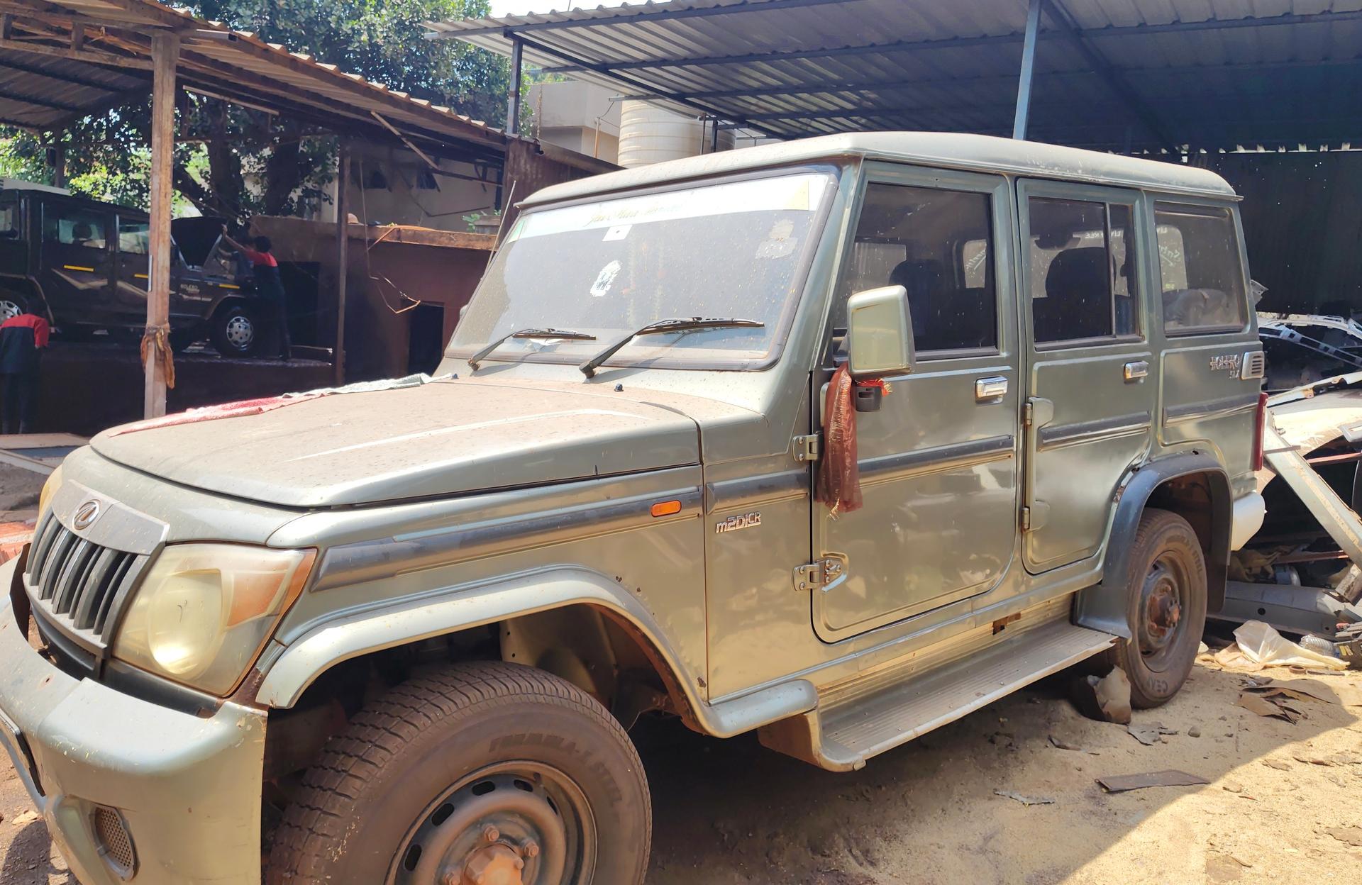 2014 Mahindra Bolero SLX BS4 2014 Mahindra Bolero SLX BS4
