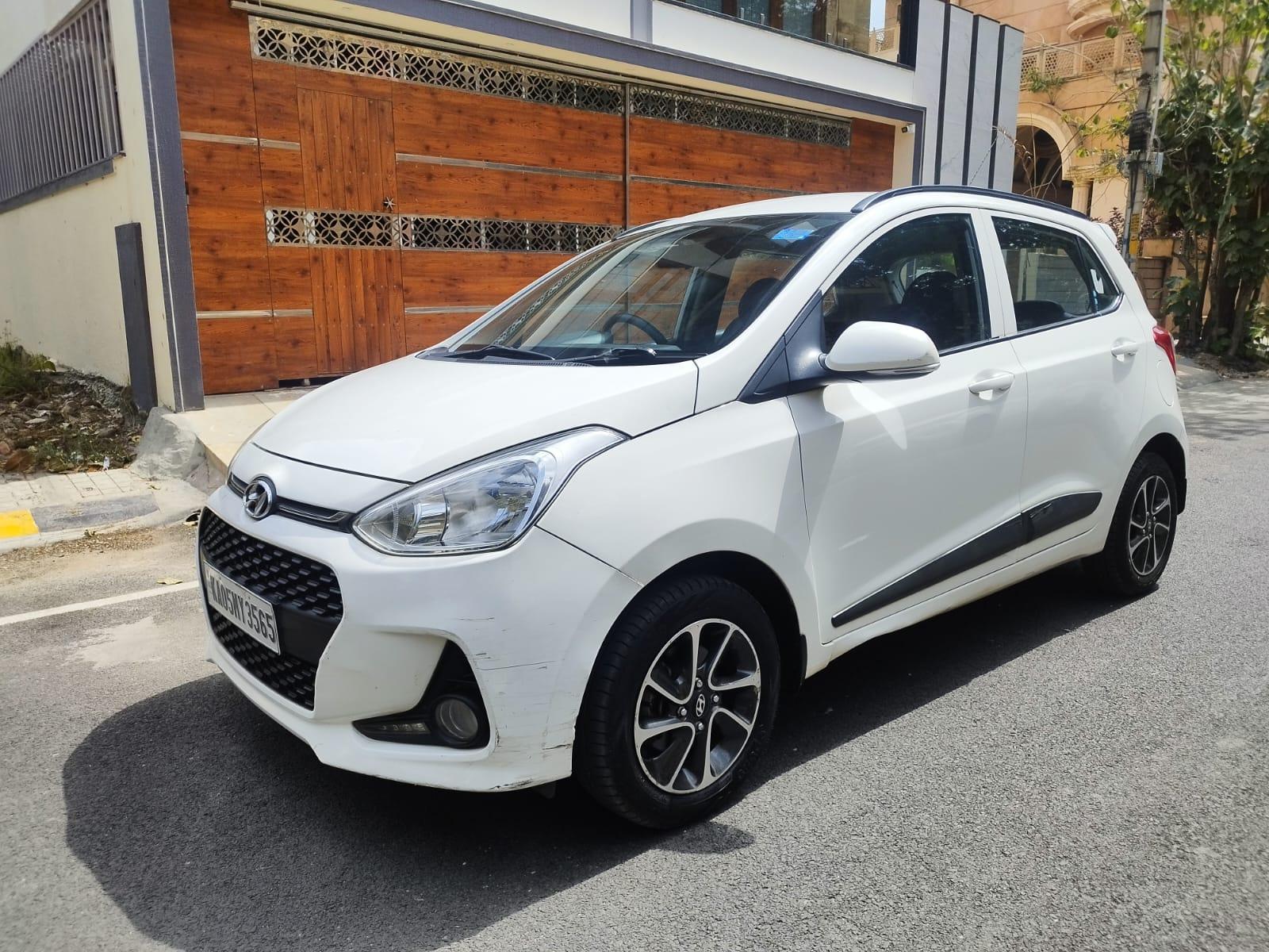2018 Hyundai Grand i10 1.2 Sportz Petrol AT 2018 Hyundai Grand i10 1.2 Sportz Petrol AT