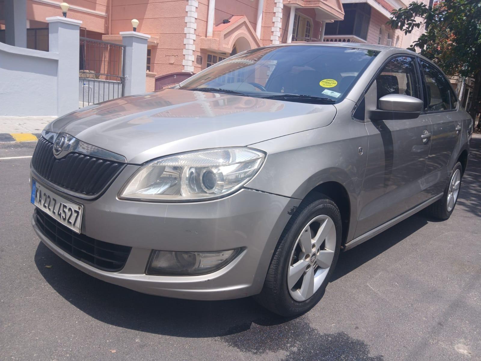 2014 Skoda Rapid 1.5 TDI CR Elegance 2014 Skoda Rapid 1.5 TDI CR Elegance