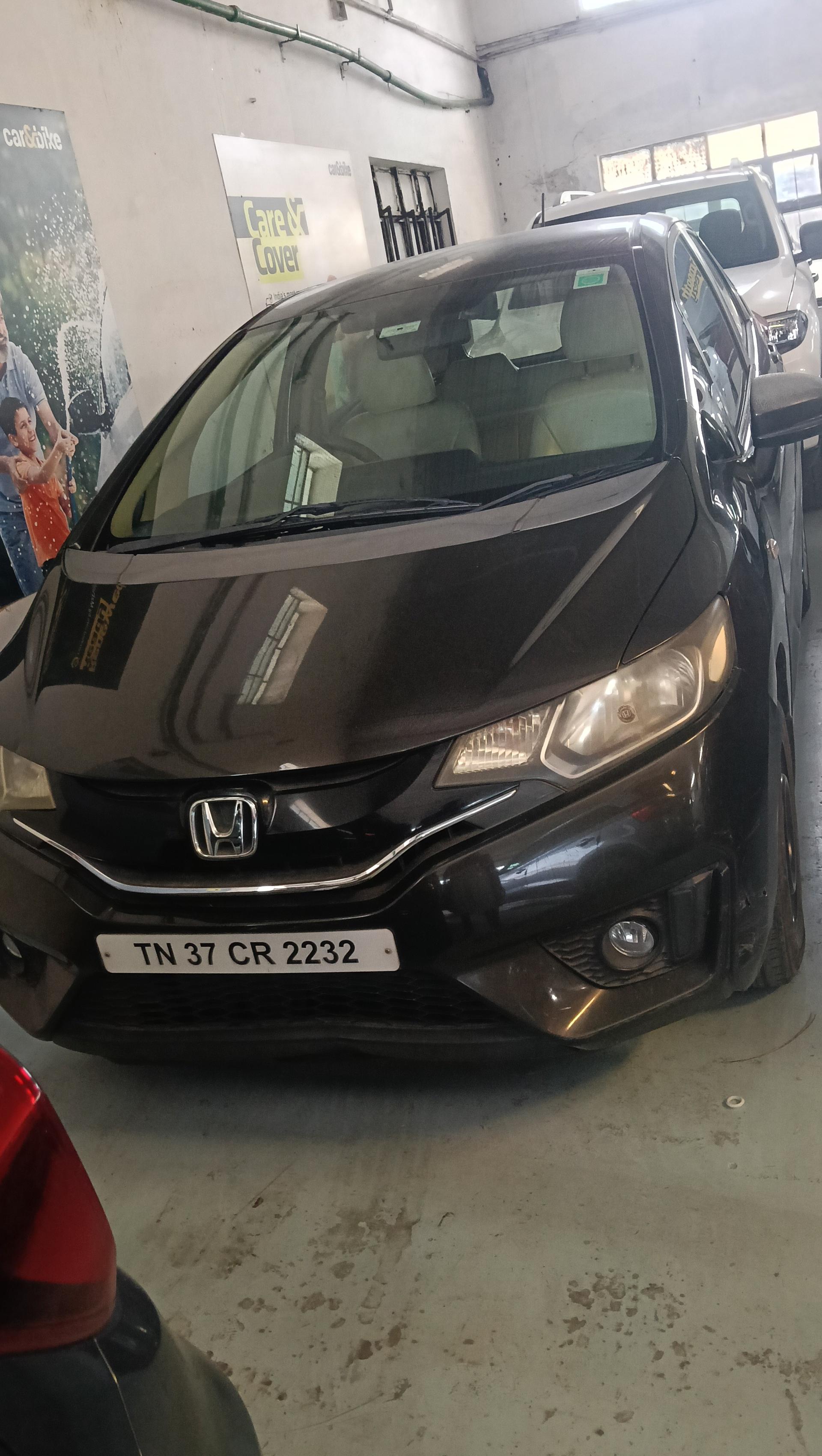 2016 Honda Jazz SV MT Petrol 2016 Honda Jazz SV MT Petrol