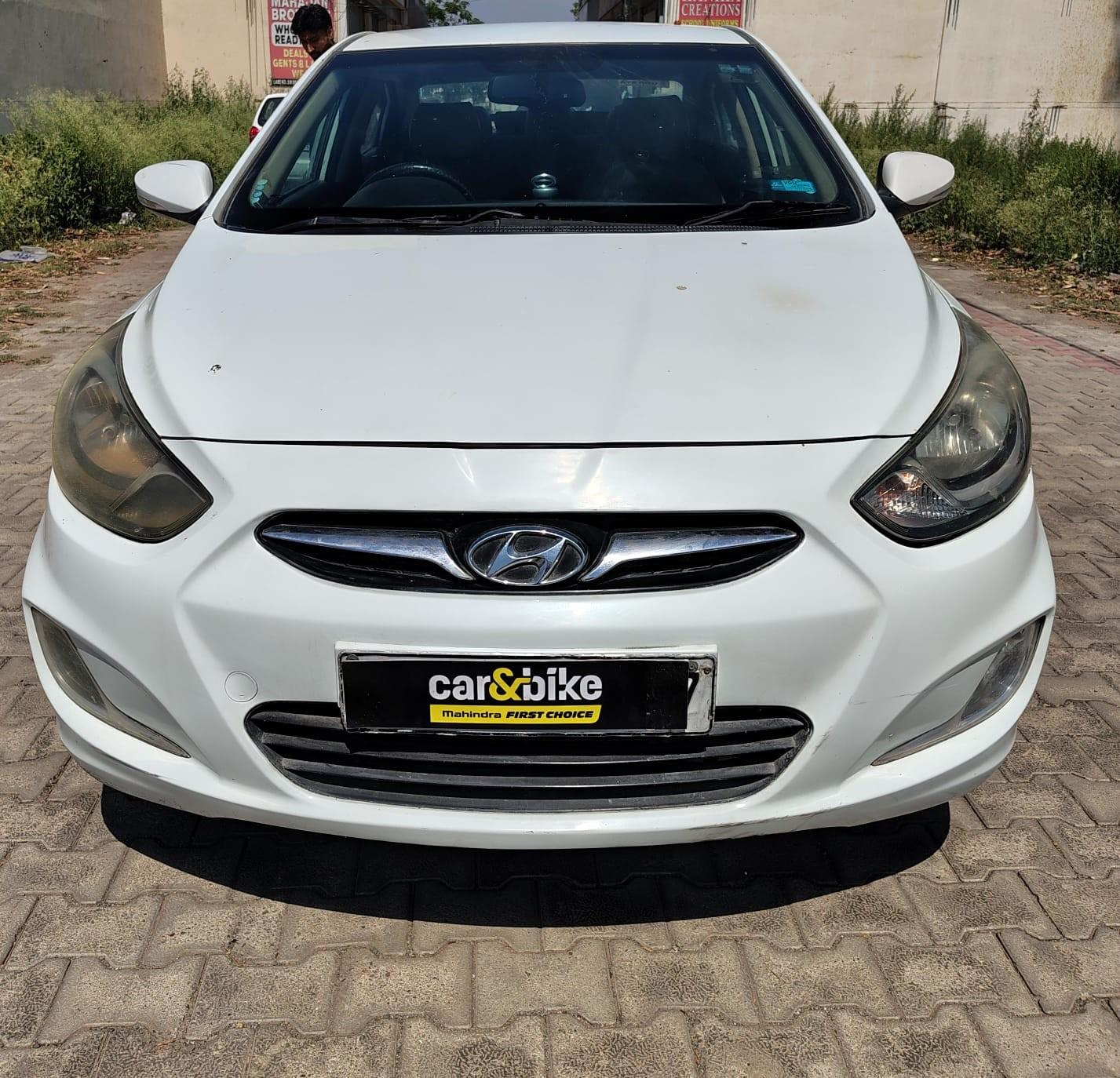 2013 Hyundai Fluidic Verna 1.6 CRDI SX 2013 Hyundai Fluidic Verna 1.6 CRDI SX