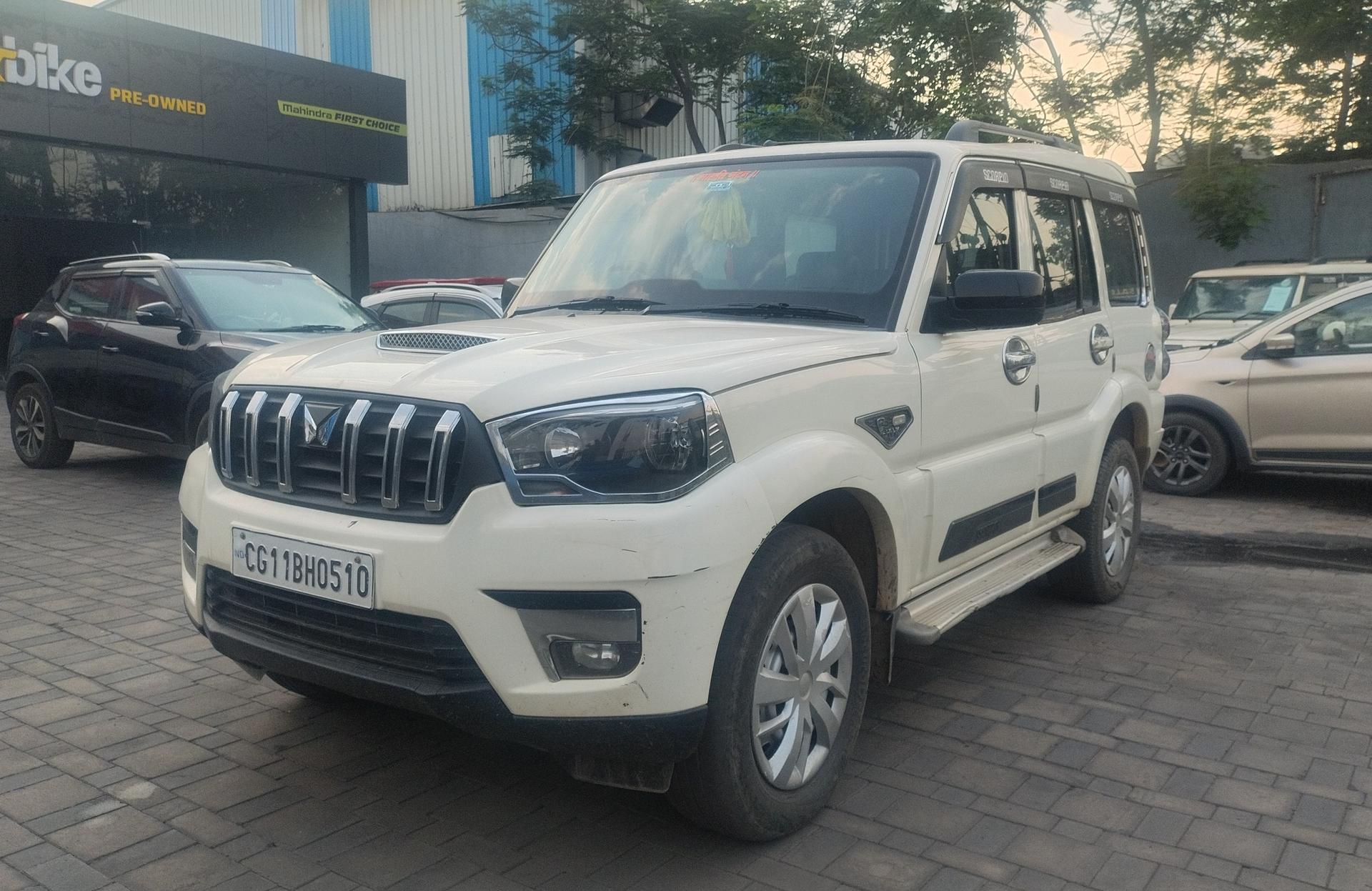 2023 Mahindra Scorpio Classic S 7 Seater 2023 Mahindra Scorpio Classic S 7 Seater