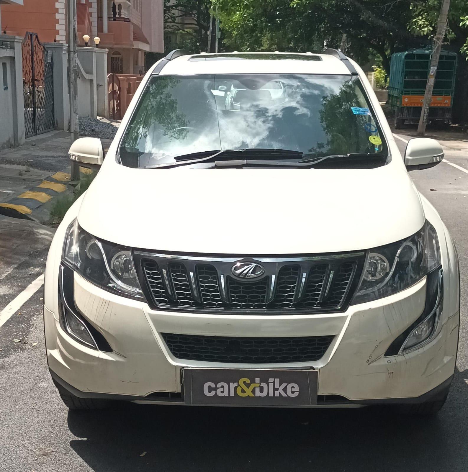 2016 Mahindra XUV500 W10 FWD 2016 Mahindra XUV500 W10 FWD