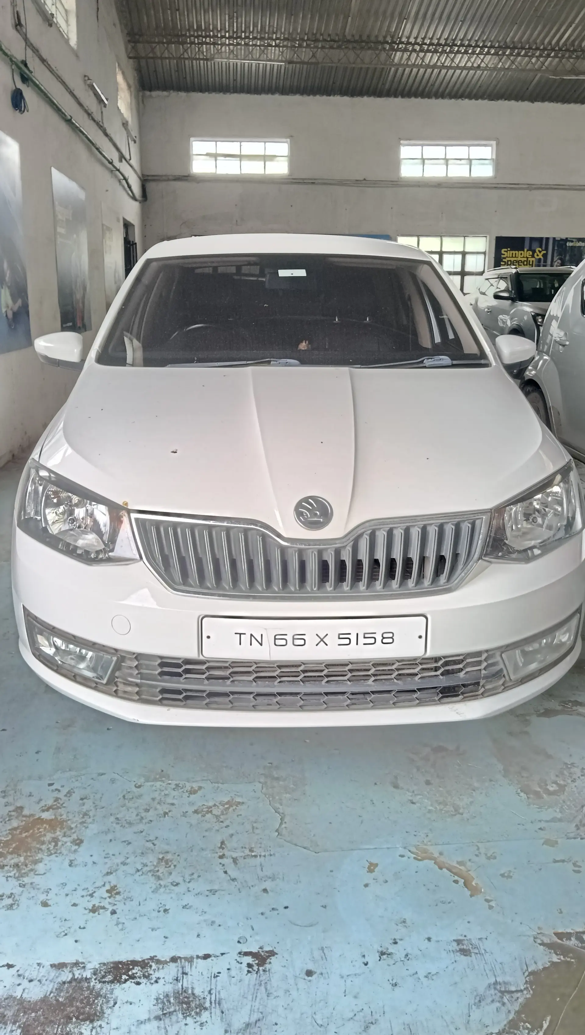 2017 Skoda Rapid 1.5 TDI CR Ambition BS IV 2017 Skoda Rapid 1.5 TDI CR Ambition BS IV