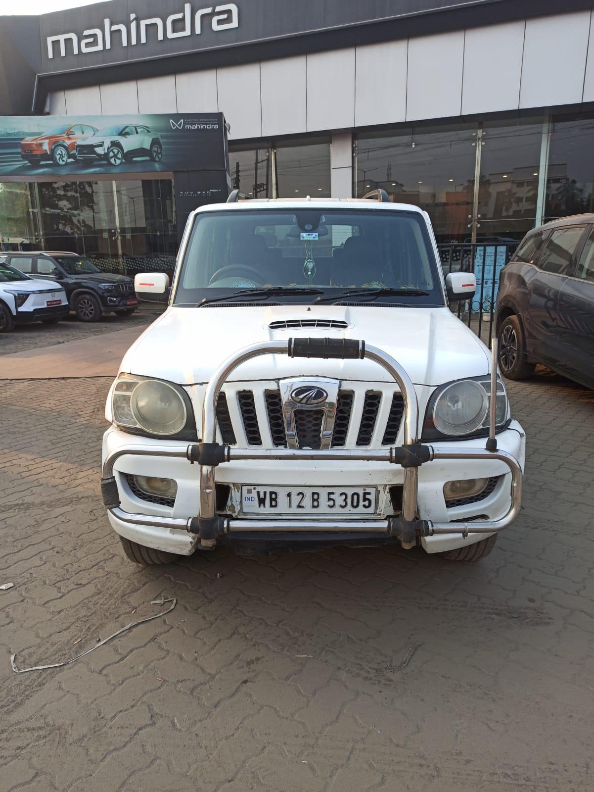 2010 Mahindra Scorpio VLX 2WD BS3 2010 Mahindra Scorpio VLX 2WD BS3