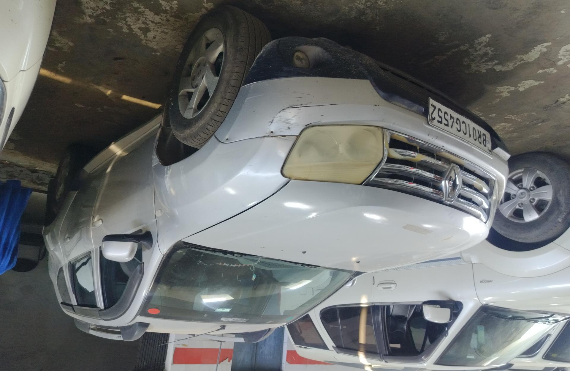 2014 Renault Duster Diesel 85PS 4x2 MT 2014 Renault Duster Diesel 85PS 4x2 MT