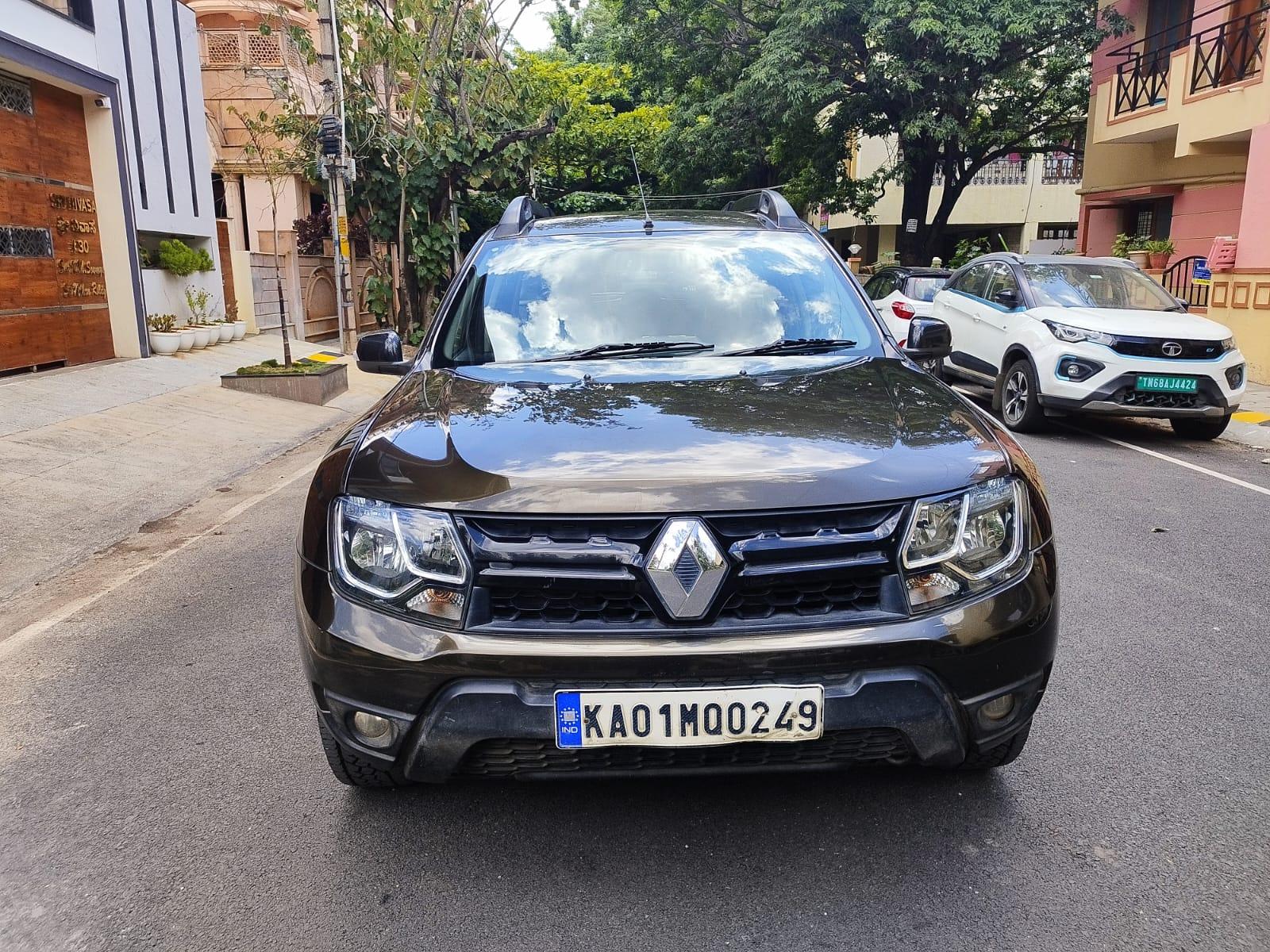 2017 Renault Duster Petrol RxS CVT Petrol 2017 Renault Duster Petrol RxS CVT Petrol