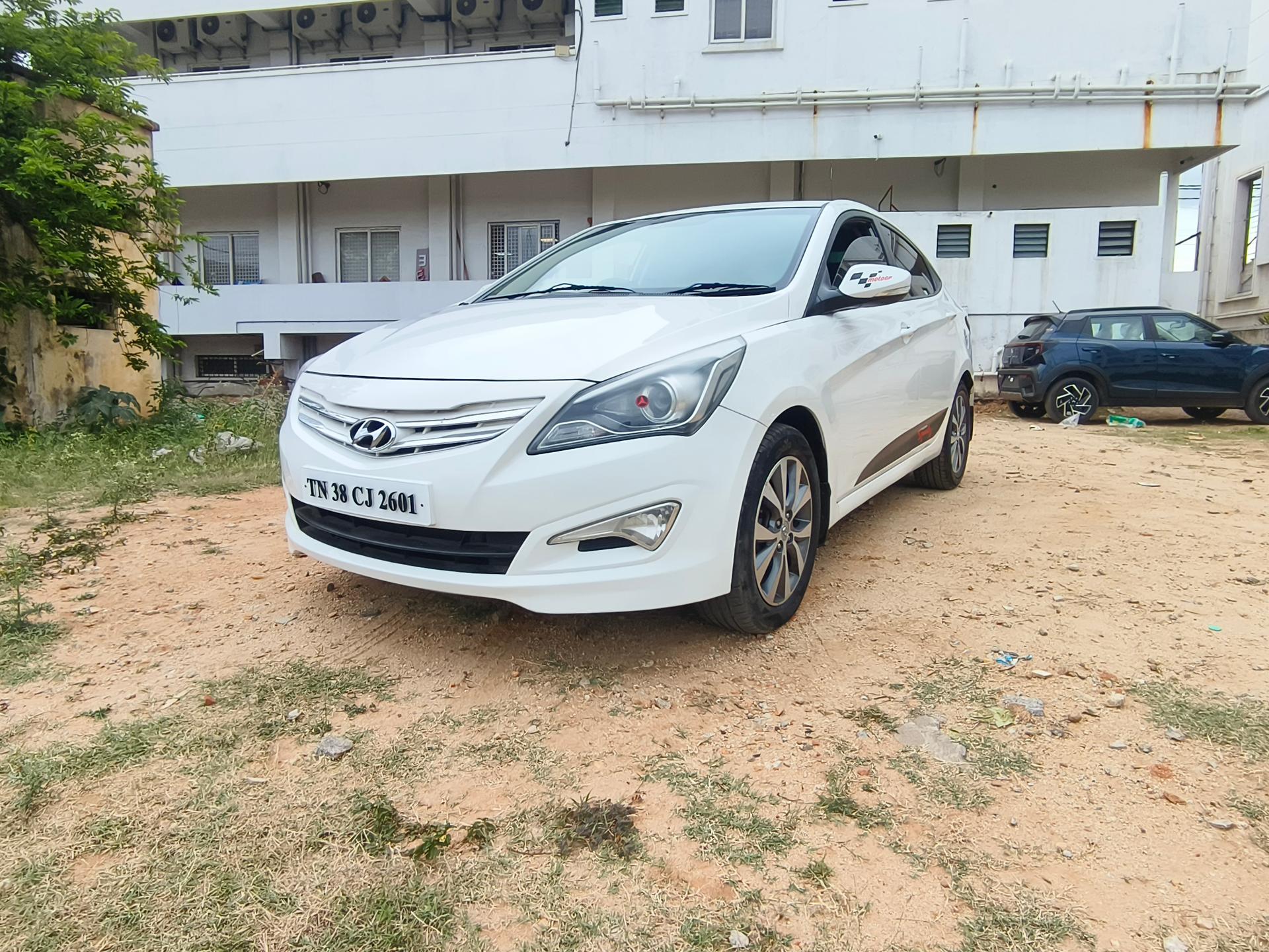 2017 Hyundai Verna 1.6 CRDi SX MT 2017 Hyundai Verna 1.6 CRDi SX MT