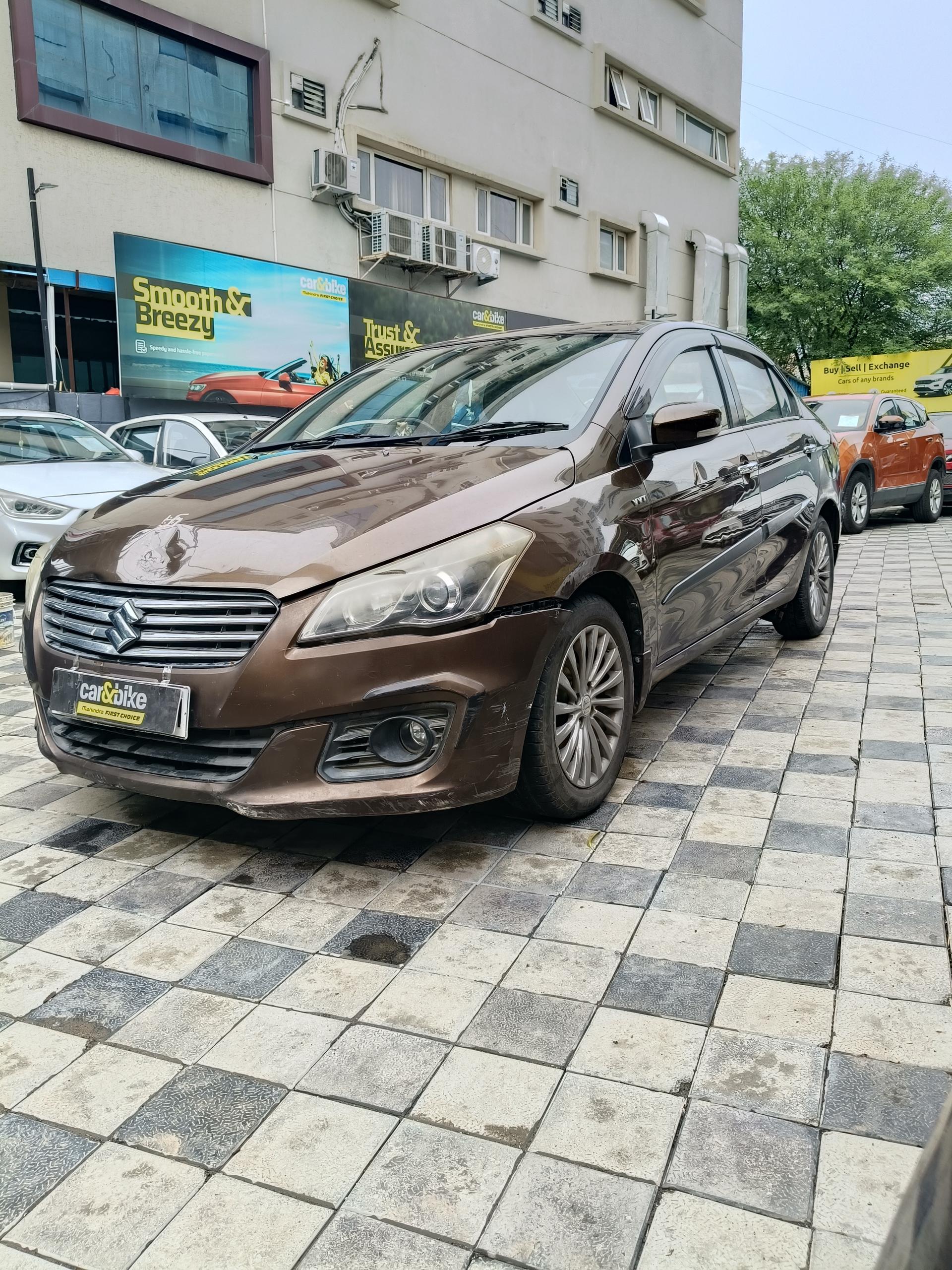 2015 Maruti Suzuki Ciaz ZXI Plus 2015 Maruti Suzuki Ciaz ZXI Plus