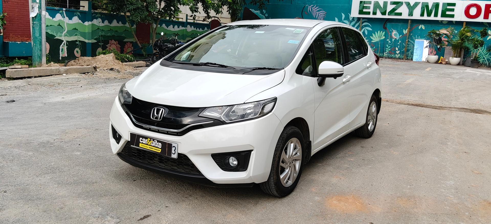 2016 Honda Jazz V CVT Petrol BS IV 2016 Honda Jazz V CVT Petrol BS IV