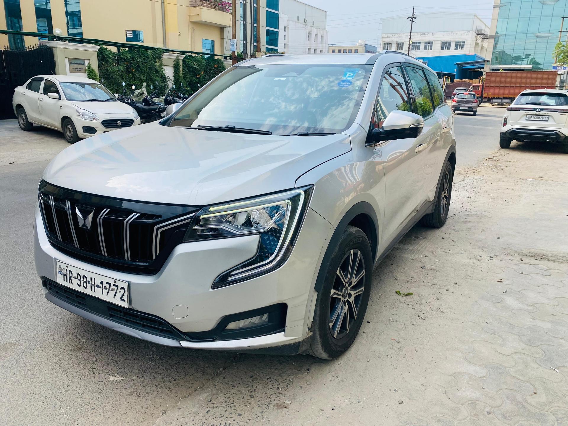 2023 Mahindra XUV700 AX7 AT Luxury Petrol 7 STR 2023 Mahindra XUV700 AX7 AT Luxury Petrol 7 STR