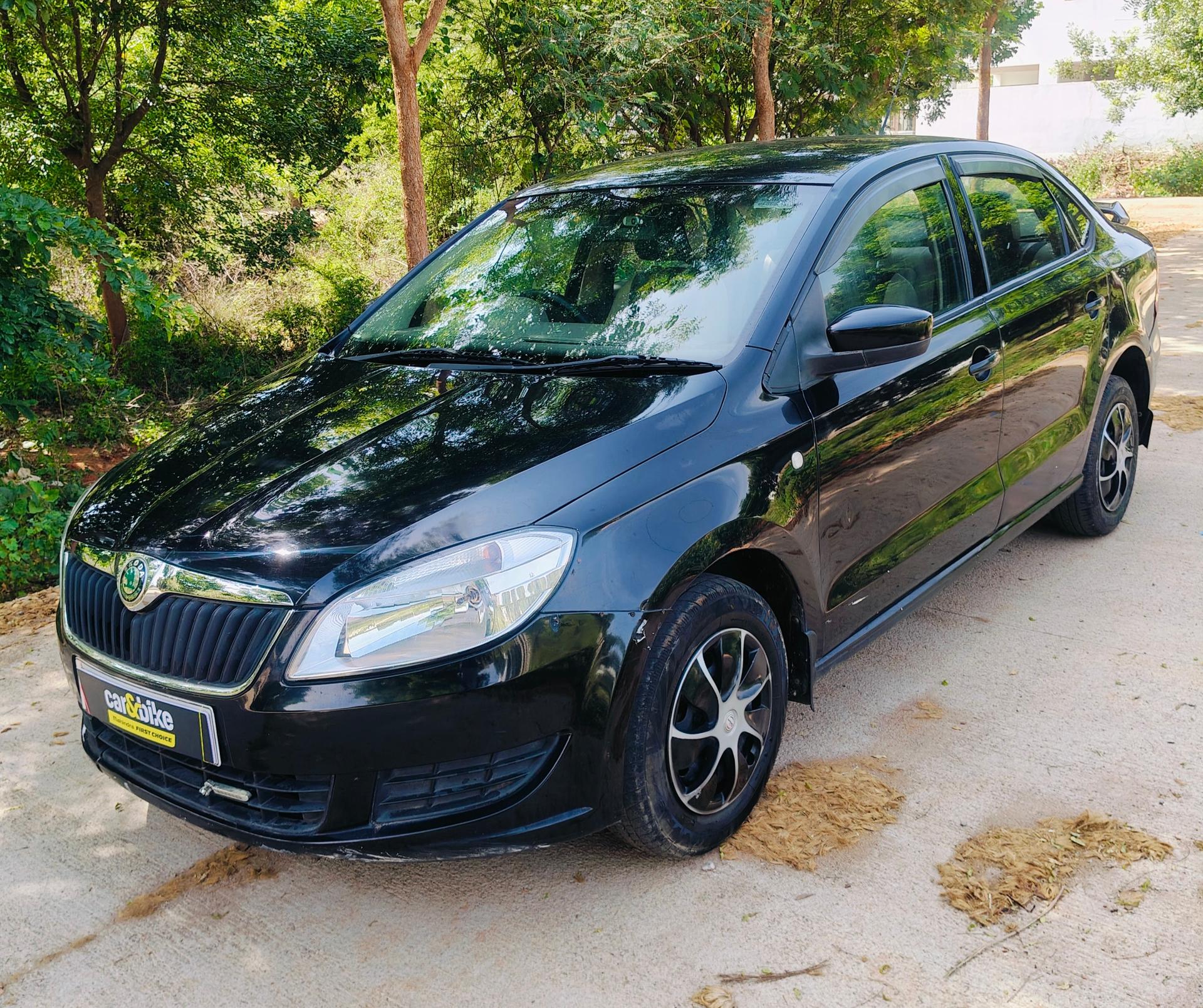 2012 Skoda Rapid 1.6 Active Diesel 2012 Skoda Rapid 1.6 Active Diesel
