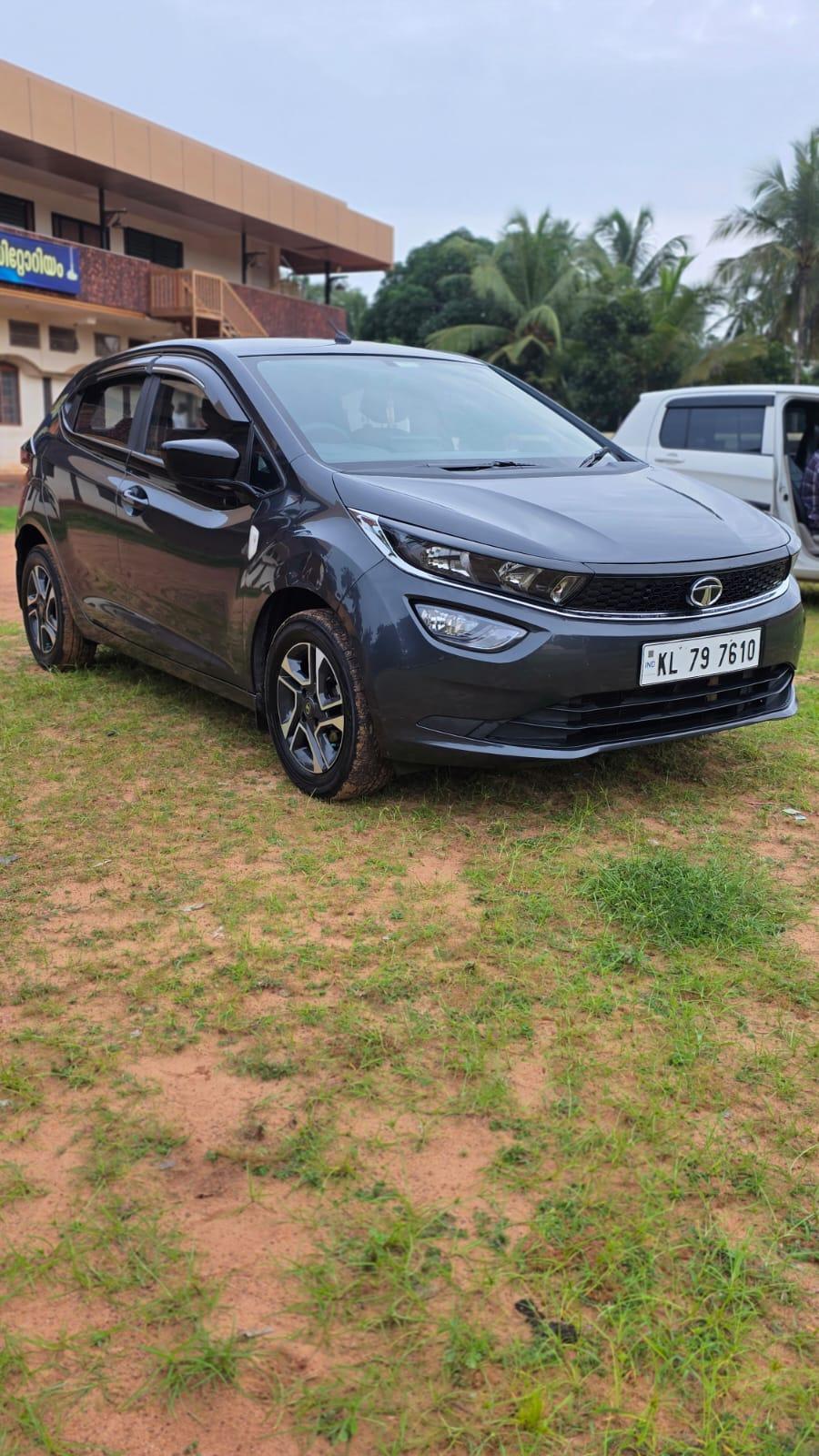 2020 Tata Altroz XE Petrol 2020 Tata Altroz XE Petrol