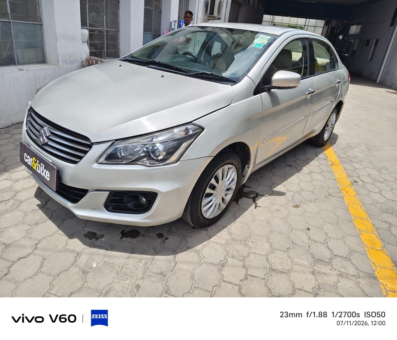 2016 Maruti Suzuki Ciaz VXI Plus 2016 Maruti Suzuki Ciaz VXI Plus