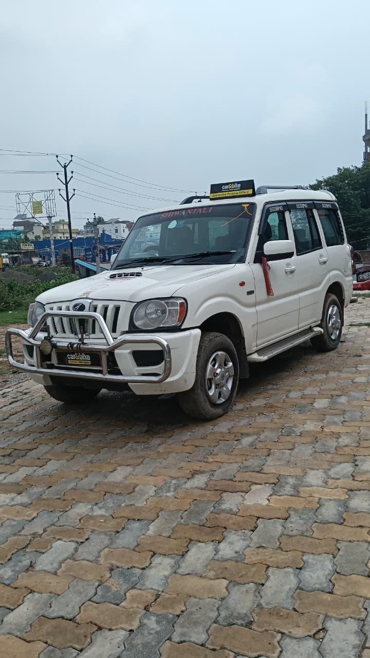 2013 Mahindra Scorpio S4 Plus 4WD 1.99 Litre 2013 Mahindra Scorpio S4 Plus 4WD 1.99 Litre