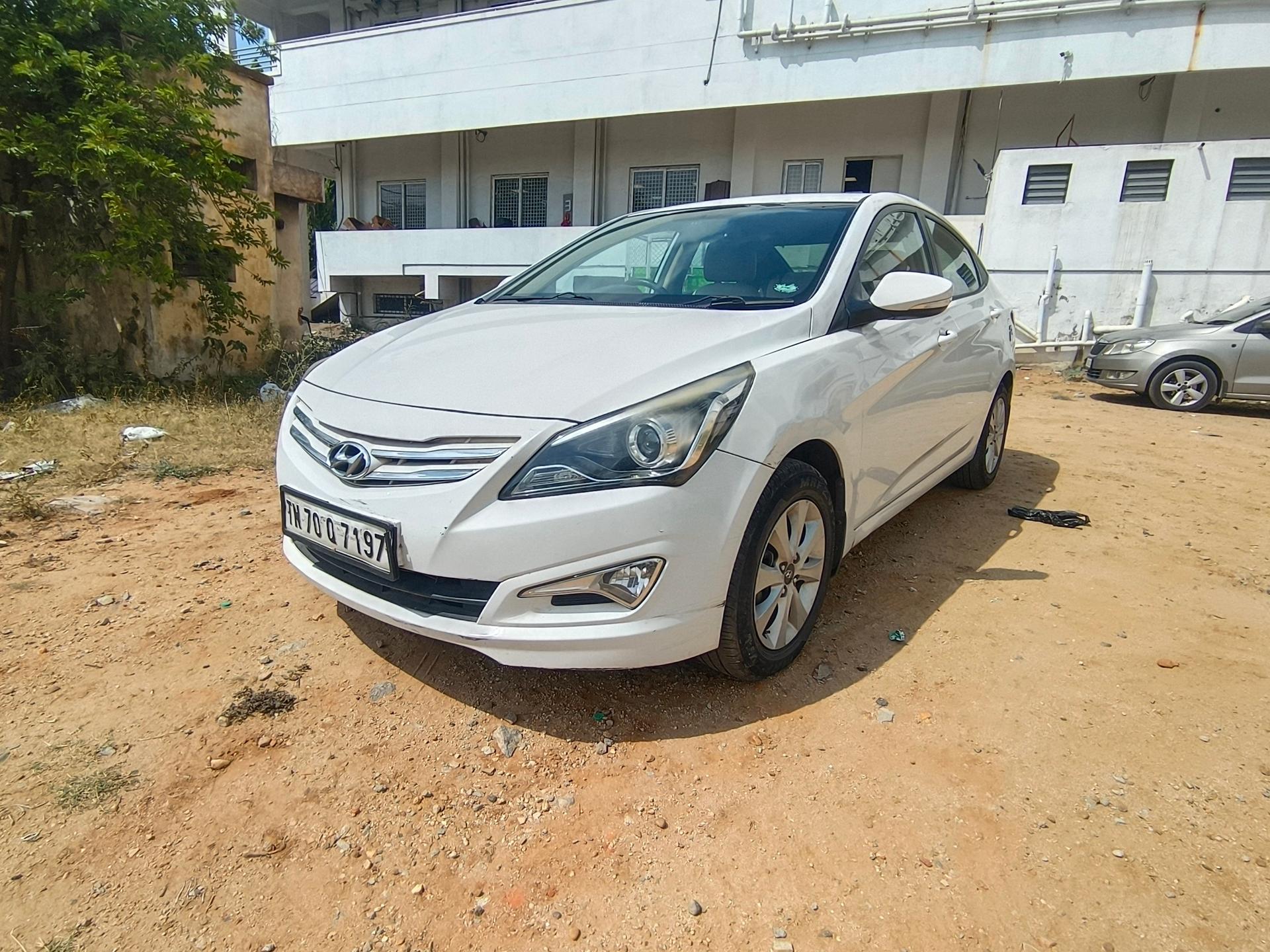 2015 Hyundai Fluidic Verna 1.6 VTVT 2015 Hyundai Fluidic Verna 1.6 VTVT