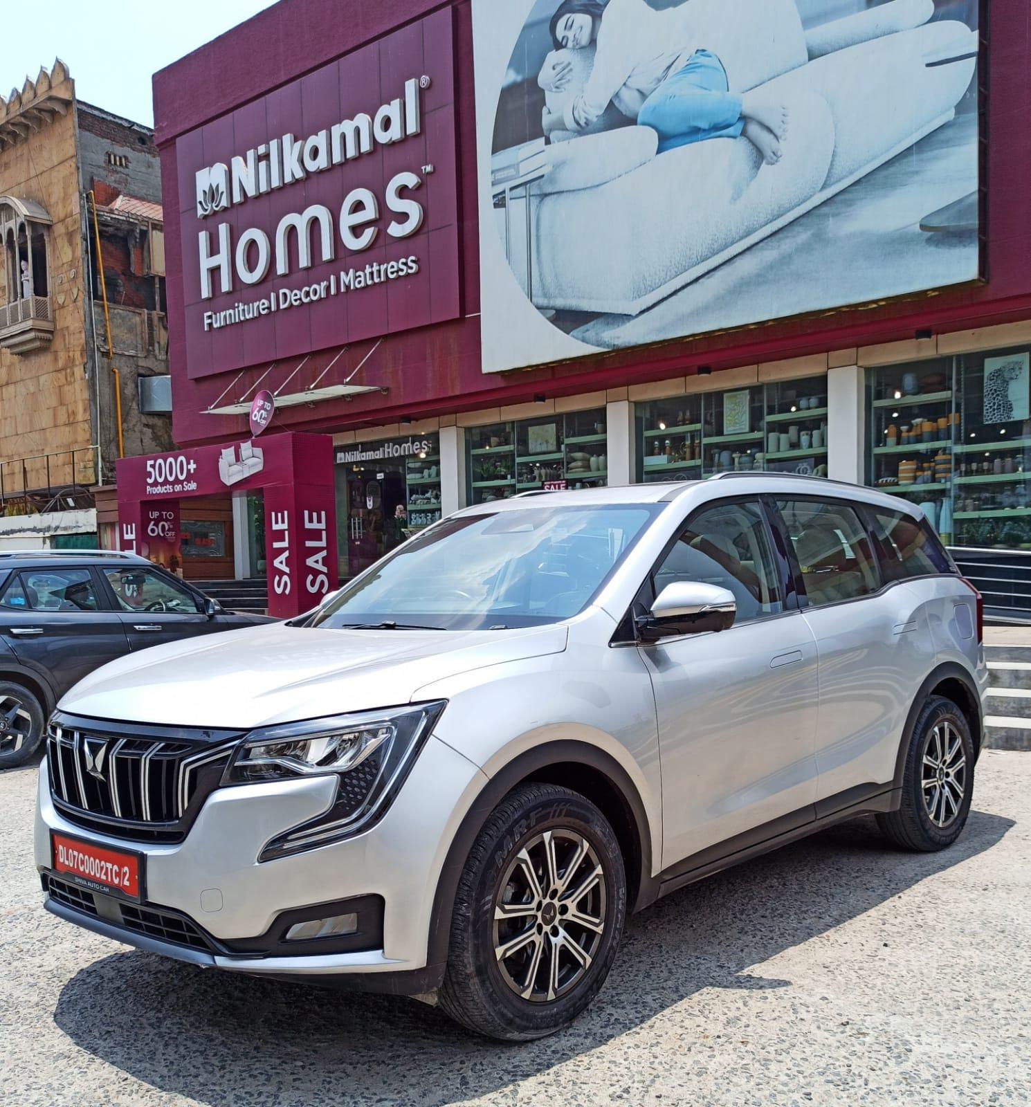 2021 Mahindra XUV700 AX7 MT Petrol 7 STR 2021 Mahindra XUV700 AX7 MT Petrol 7 STR