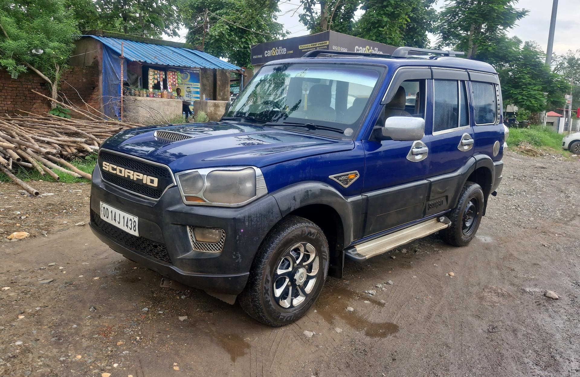 2016 Mahindra Scorpio S2 2WD 2016 Mahindra Scorpio S2 2WD