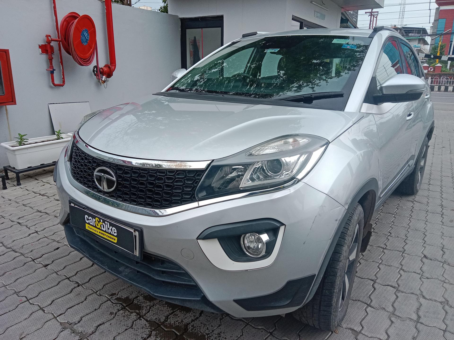 2018 Tata Nexon Revotron XZ Plus 2018 Tata Nexon Revotron XZ Plus
