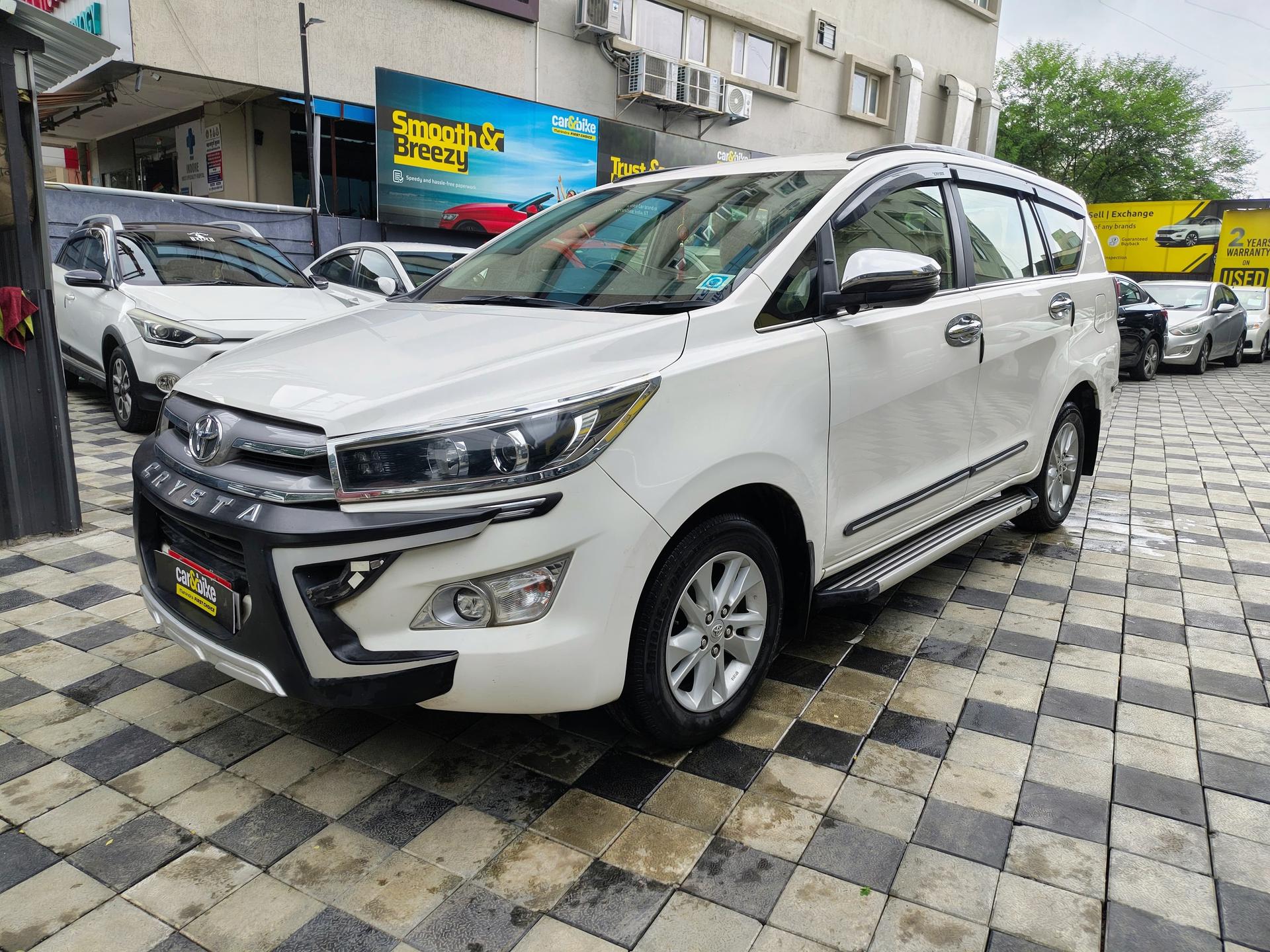 2020 Toyota Innova Crysta 2.5 VX MT 7 SEATER 2020 Toyota Innova Crysta 2.5 VX MT 7 SEATER