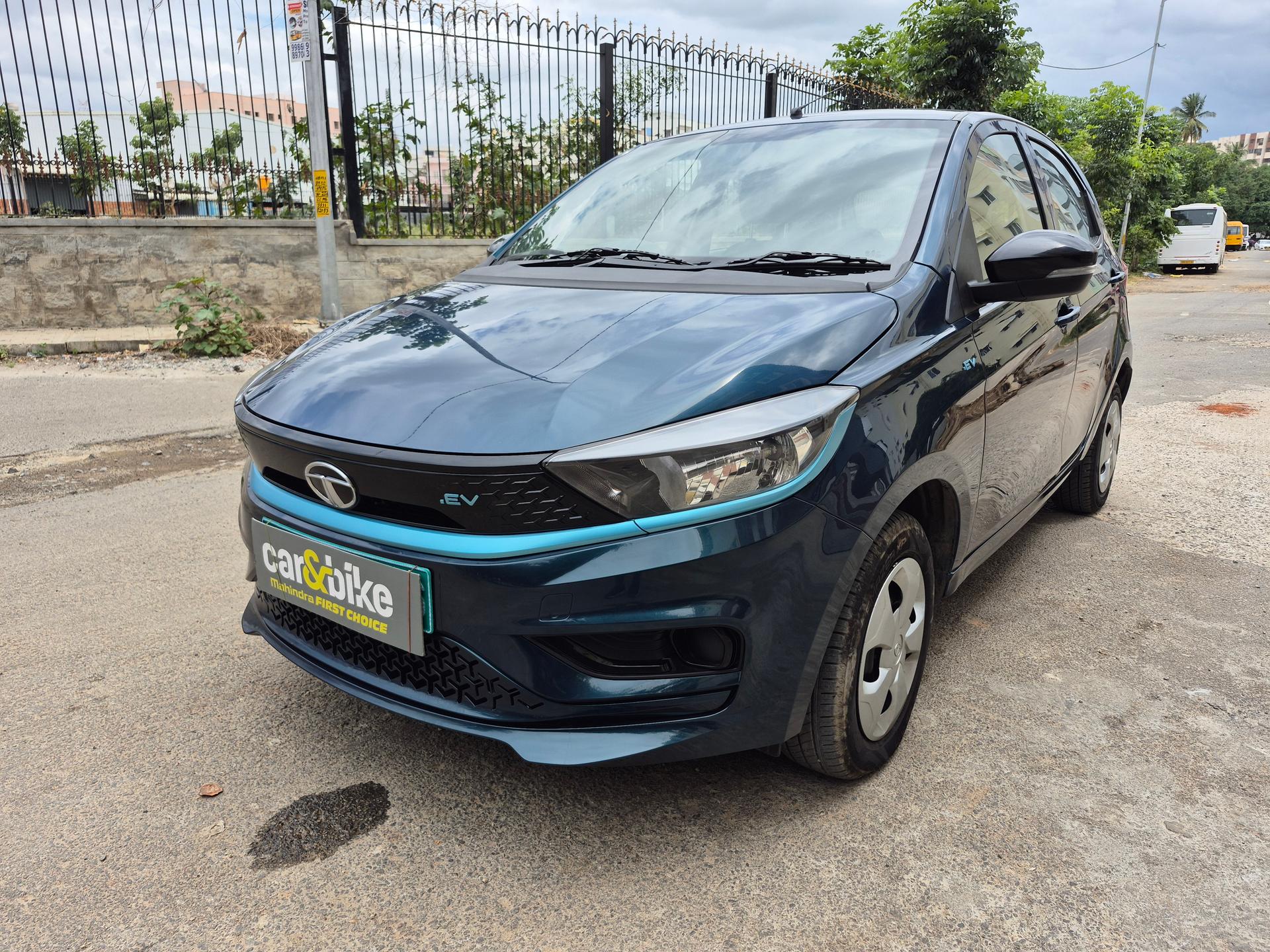 2023 Tata Tiago EV XT Long Range 2023 Tata Tiago EV XT Long Range