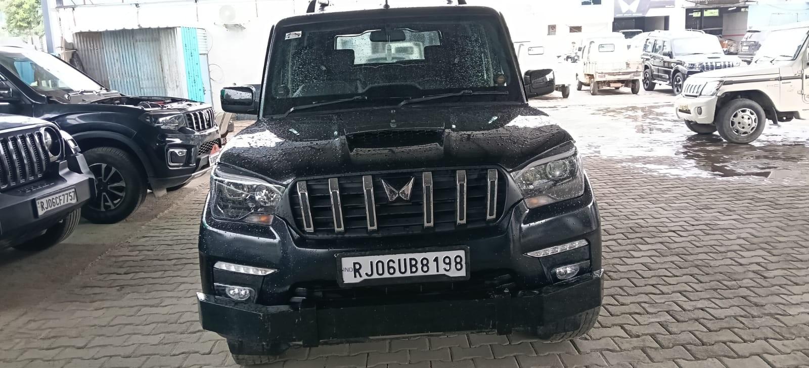 2023 Mahindra Scorpio Classic S11 CC 7 Seater 2023 Mahindra Scorpio Classic S11 CC 7 Seater