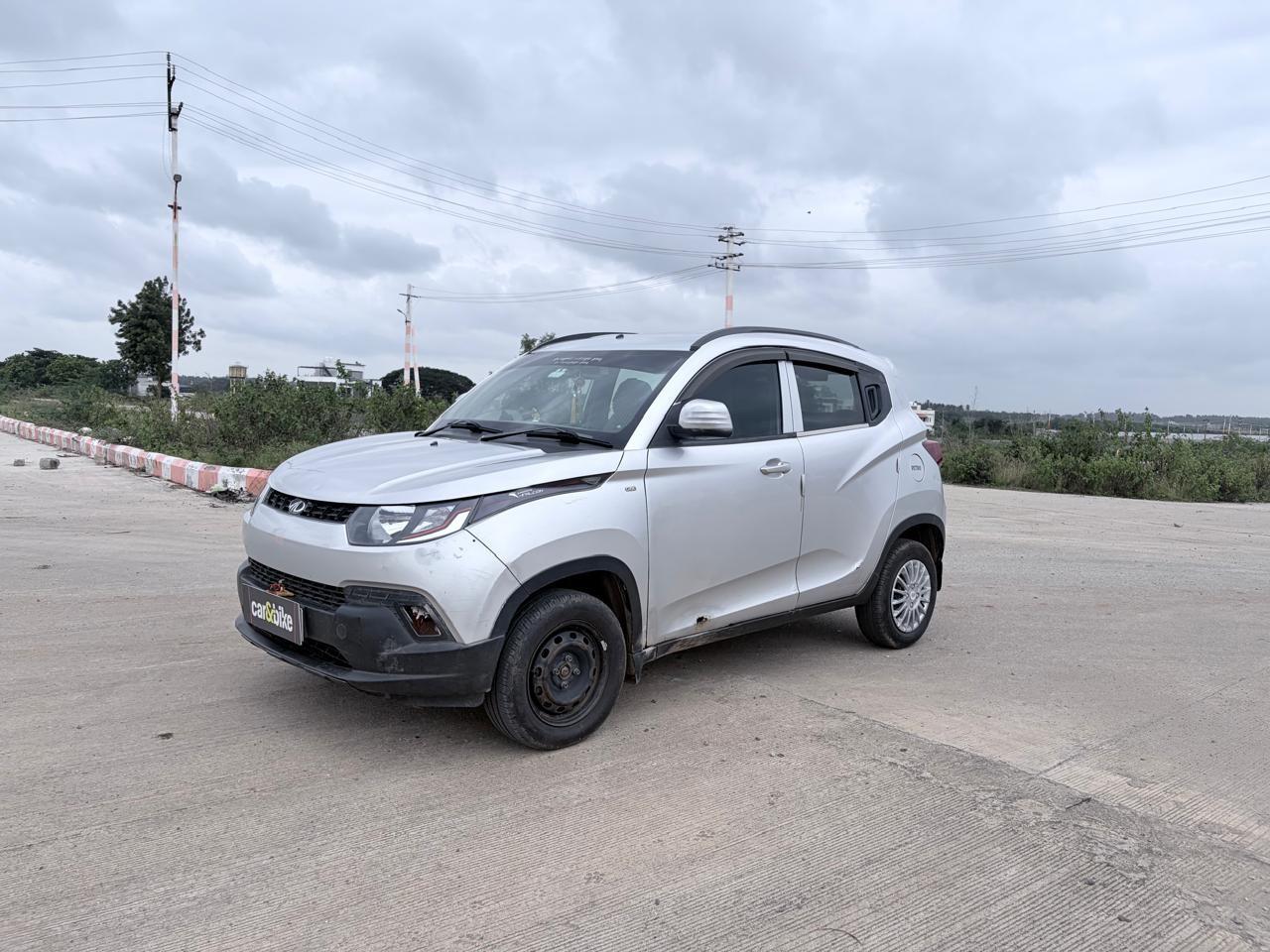 2016 Mahindra KUV100 K4 Plus Petrol 6 Seater BS IV 2016 Mahindra KUV100 K4 Plus Petrol 6 Seater BS IV