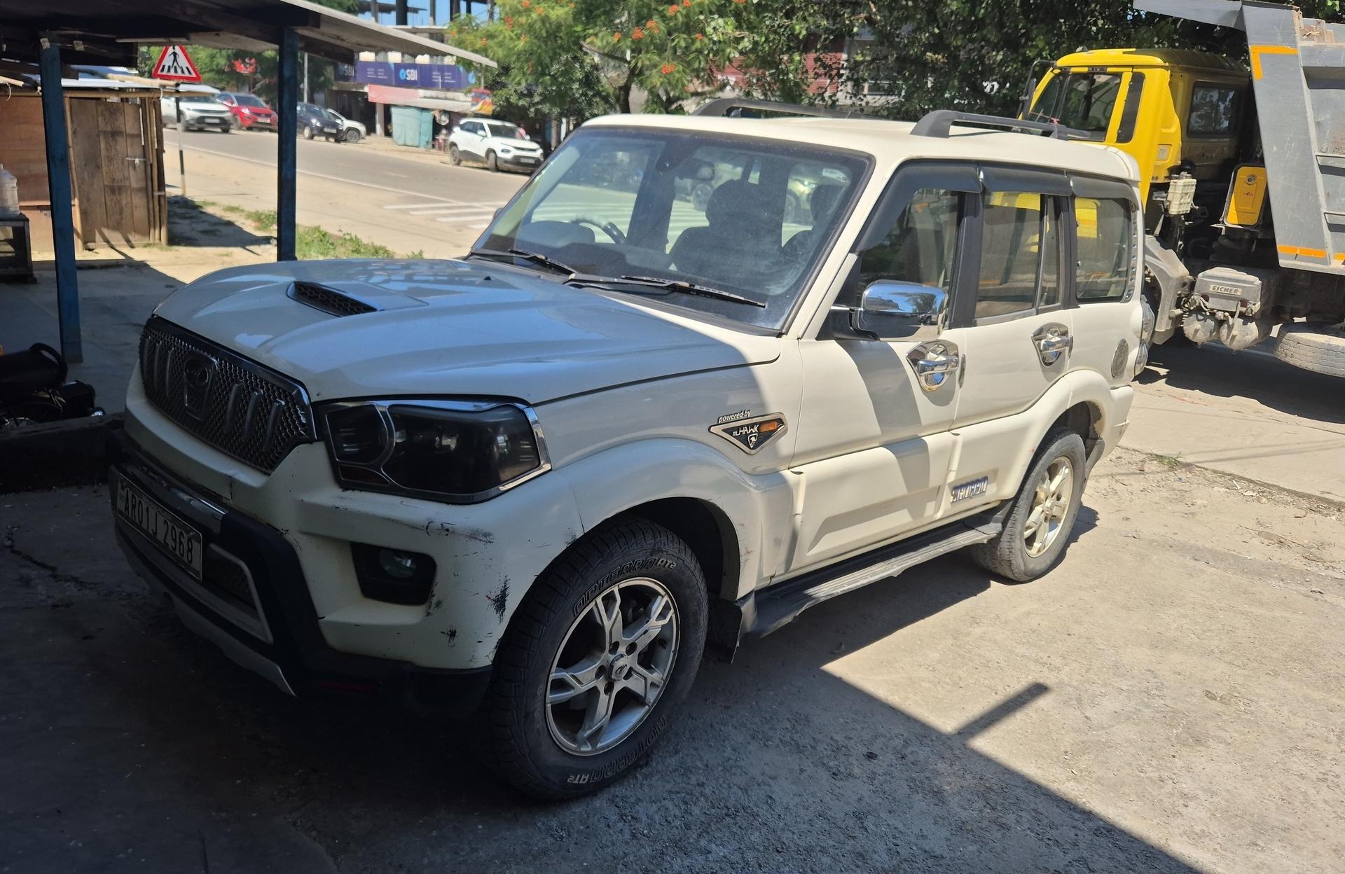 2016 Mahindra Scorpio S10 2WD 2016 Mahindra Scorpio S10 2WD