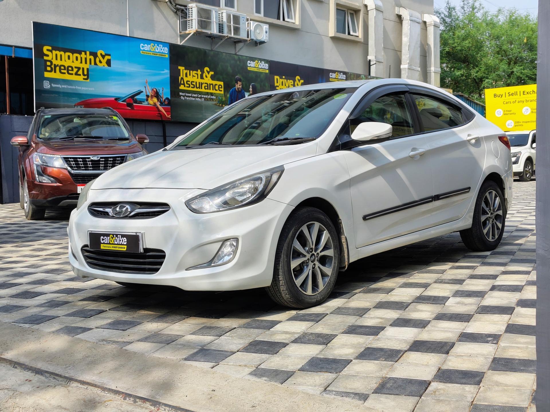 2014 Hyundai Fluidic Verna 1.6 CRDI SX 2014 Hyundai Fluidic Verna 1.6 CRDI SX