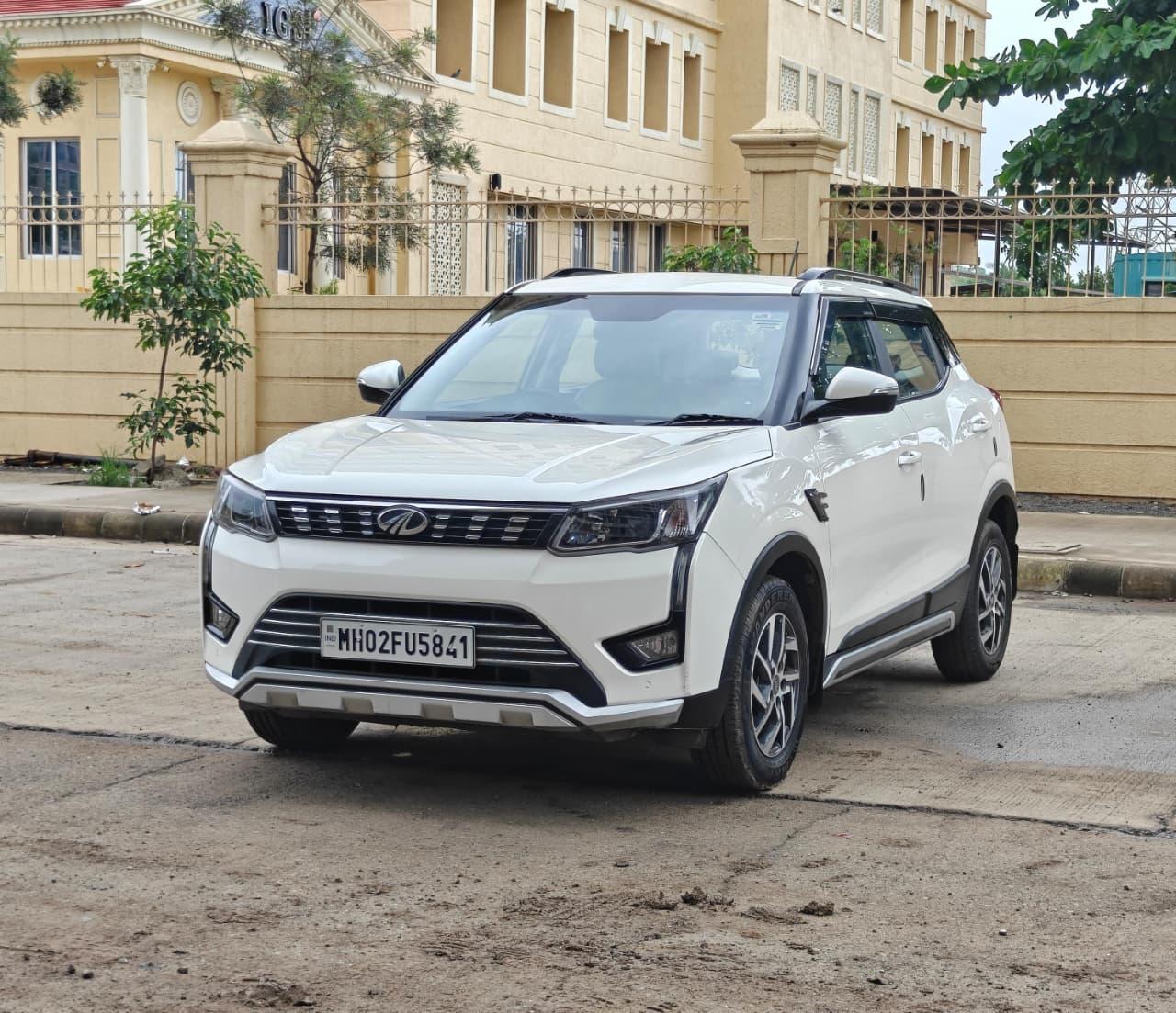 2022 Mahindra XUV300 W8 (O) AMT Diesel BS IV 2022 Mahindra XUV300 W8 (O) AMT Diesel BS IV