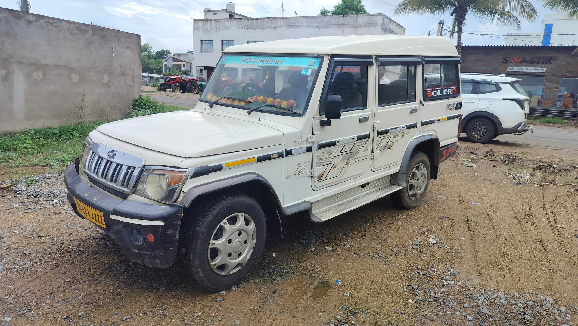2013 Mahindra Bolero Plus AC BS3 2013 Mahindra Bolero Plus AC BS3