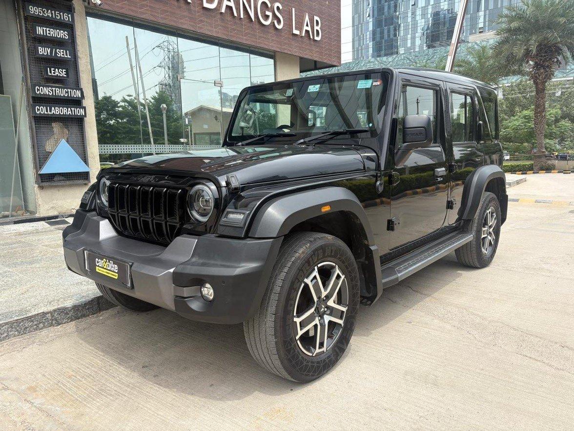 2025 Mahindra Thar Roxx MX5 Petrol AT 2025 Mahindra Thar Roxx MX5 Petrol AT