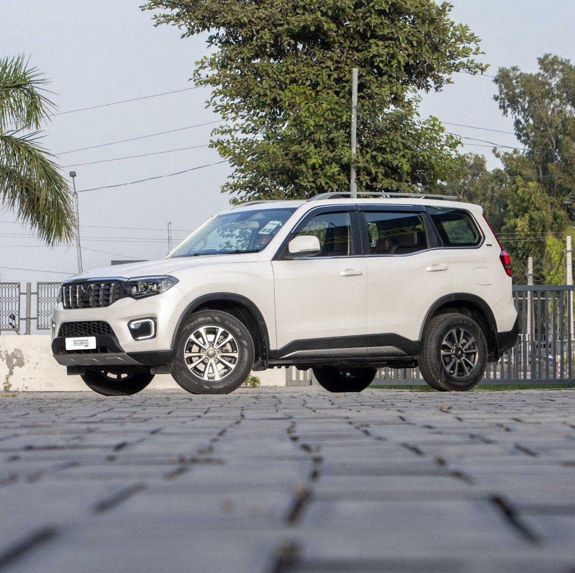 2026 Mahindra Scorpio-N Z2 7 STR Diesel 2026 Mahindra Scorpio-N Z2 7 STR Diesel