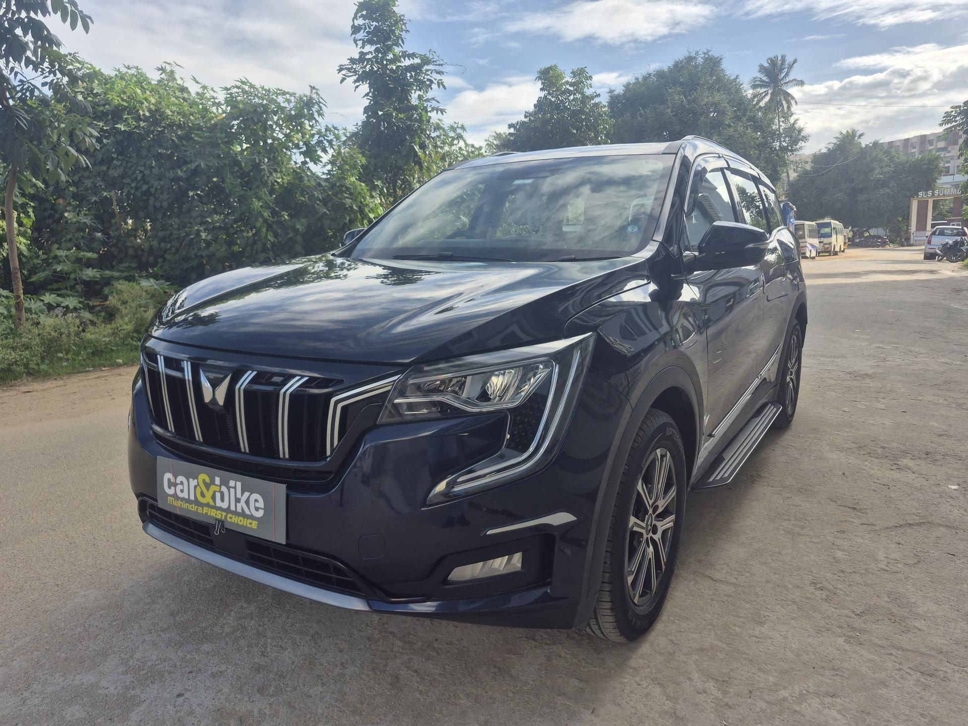 2024 Mahindra XUV700 AX7 MT Petrol 7 STR 2024 Mahindra XUV700 AX7 MT Petrol 7 STR