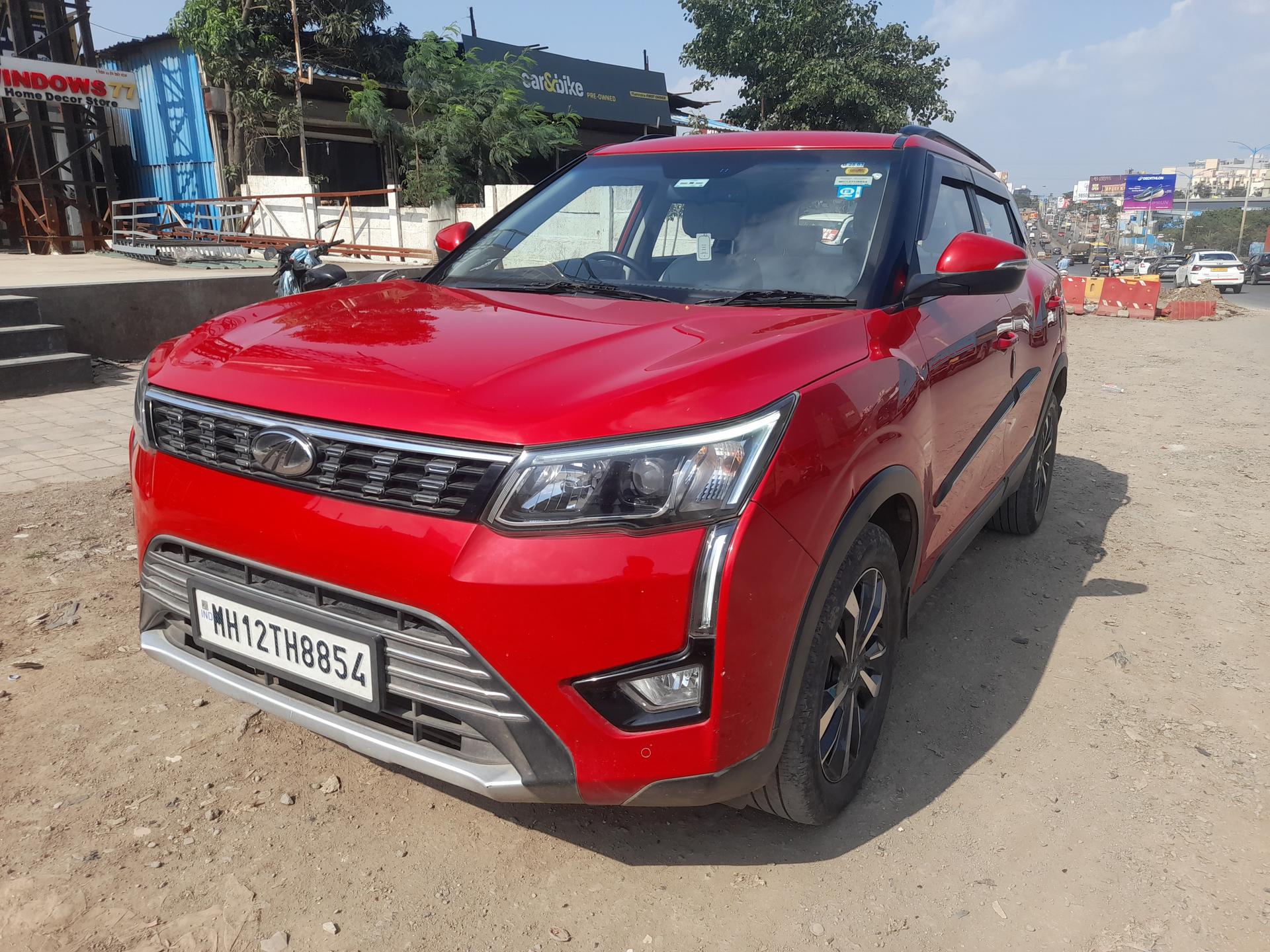 2021 Mahindra XUV300 W8 (O) Diesel 2021 Mahindra XUV300 W8 (O) Diesel