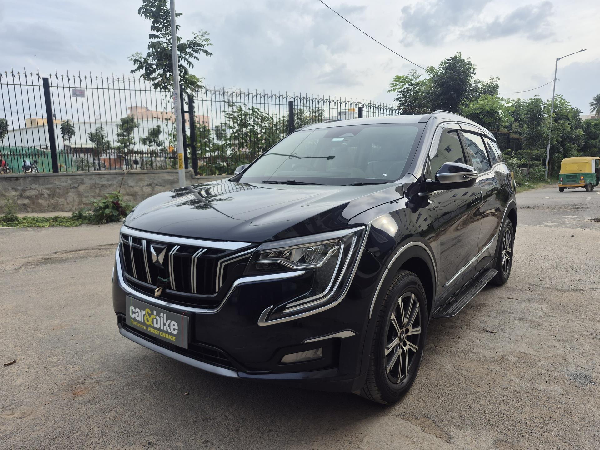 2024 Mahindra XUV700 AX7 MT Petrol 7 STR 2024 Mahindra XUV700 AX7 MT Petrol 7 STR