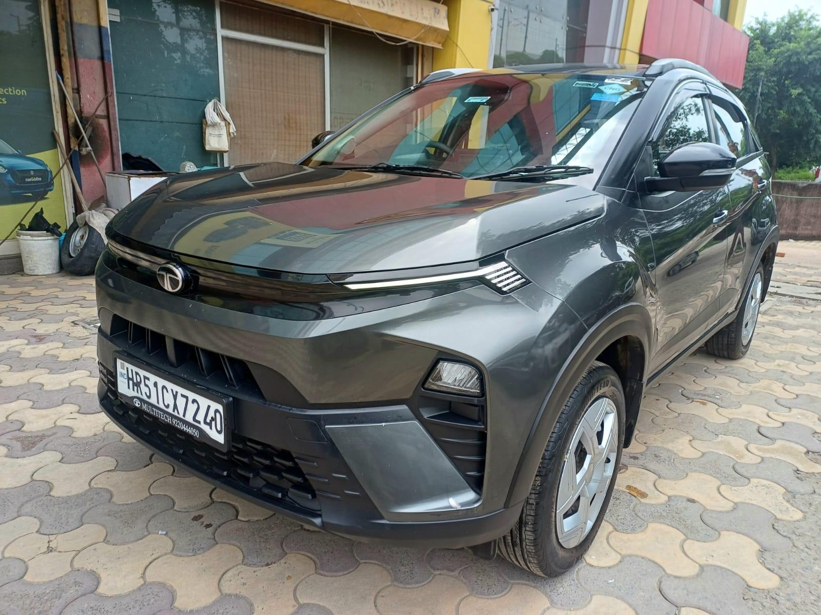 2026 Tata Nexon XZA Plus Petrol Dual Tone 2026 Tata Nexon XZA Plus Petrol Dual Tone