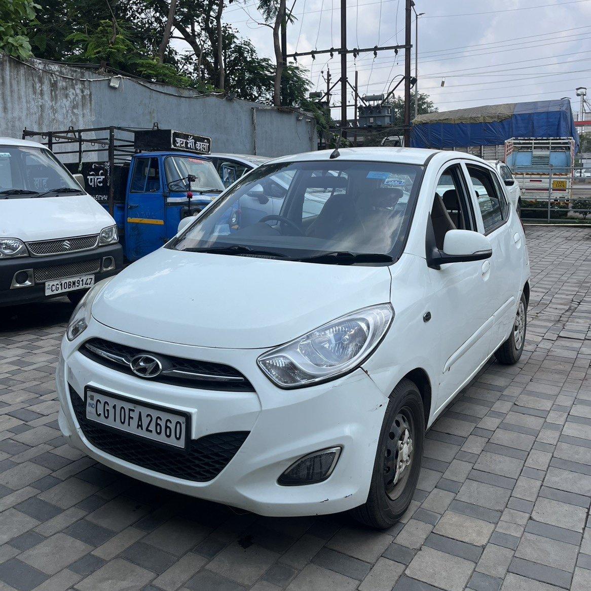 2010 Hyundai i10 1.2 Sportz MT 2010 Hyundai i10 1.2 Sportz MT