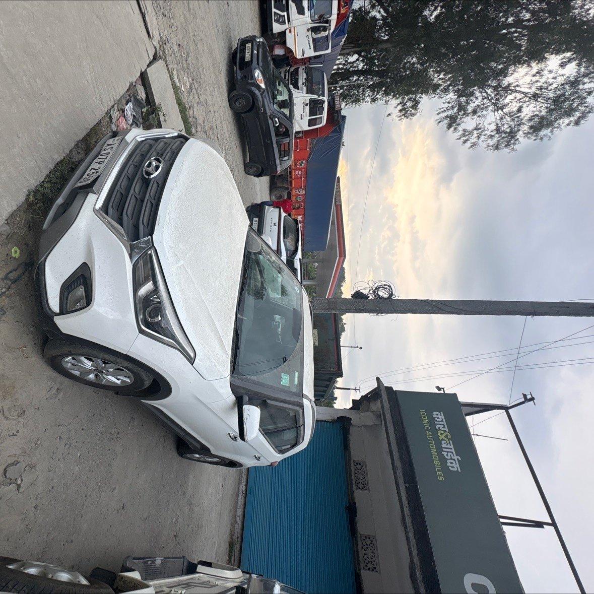 2019 Hyundai Creta SX 1.6 Petrol 2019 Hyundai Creta SX 1.6 Petrol
