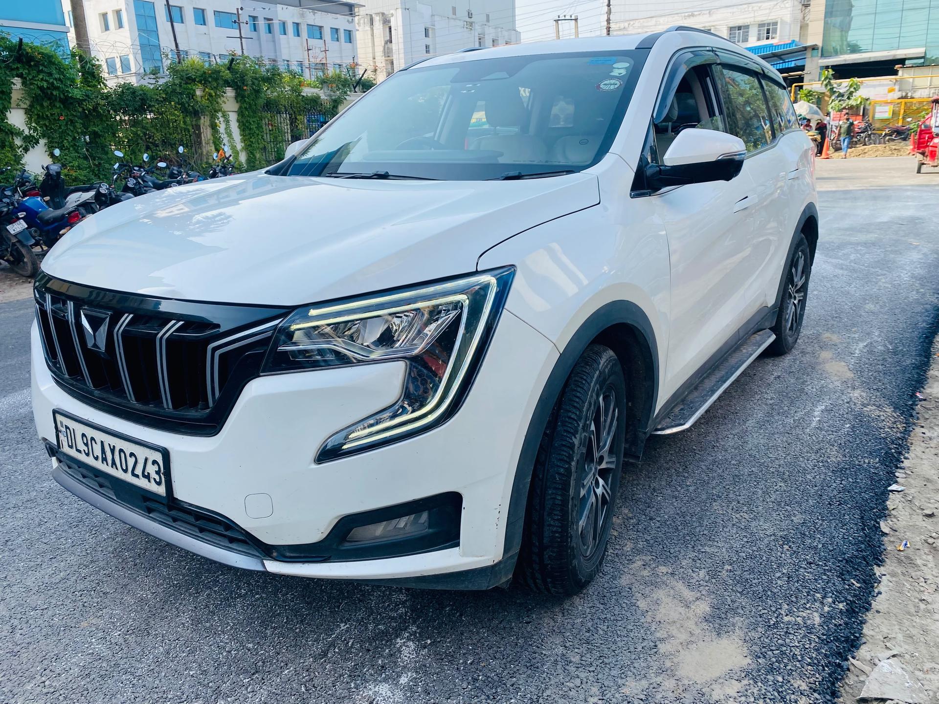 2021 Mahindra XUV700 AX7 AT Luxury Petrol 7 STR 2021 Mahindra XUV700 AX7 AT Luxury Petrol 7 STR