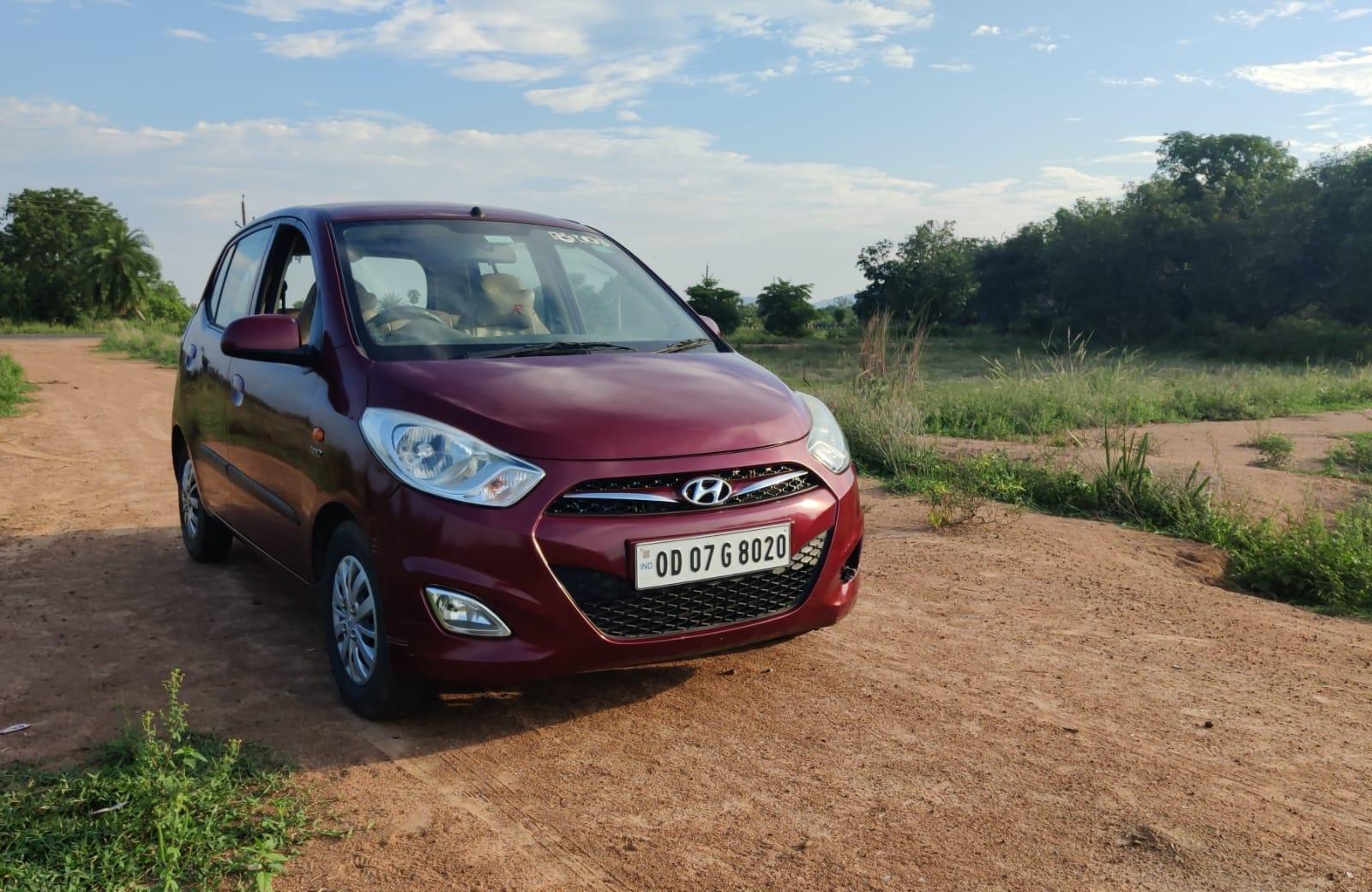 2015 Hyundai i10 Sportz 1.1 iRDE2 2015 Hyundai i10 Sportz 1.1 iRDE2