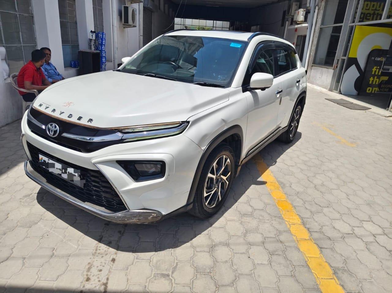 2022 Toyota Urban Cruiser Hyryder V e-Drive 2WD HYBRID 2022 Toyota Urban Cruiser Hyryder V e-Drive 2WD HYBRID