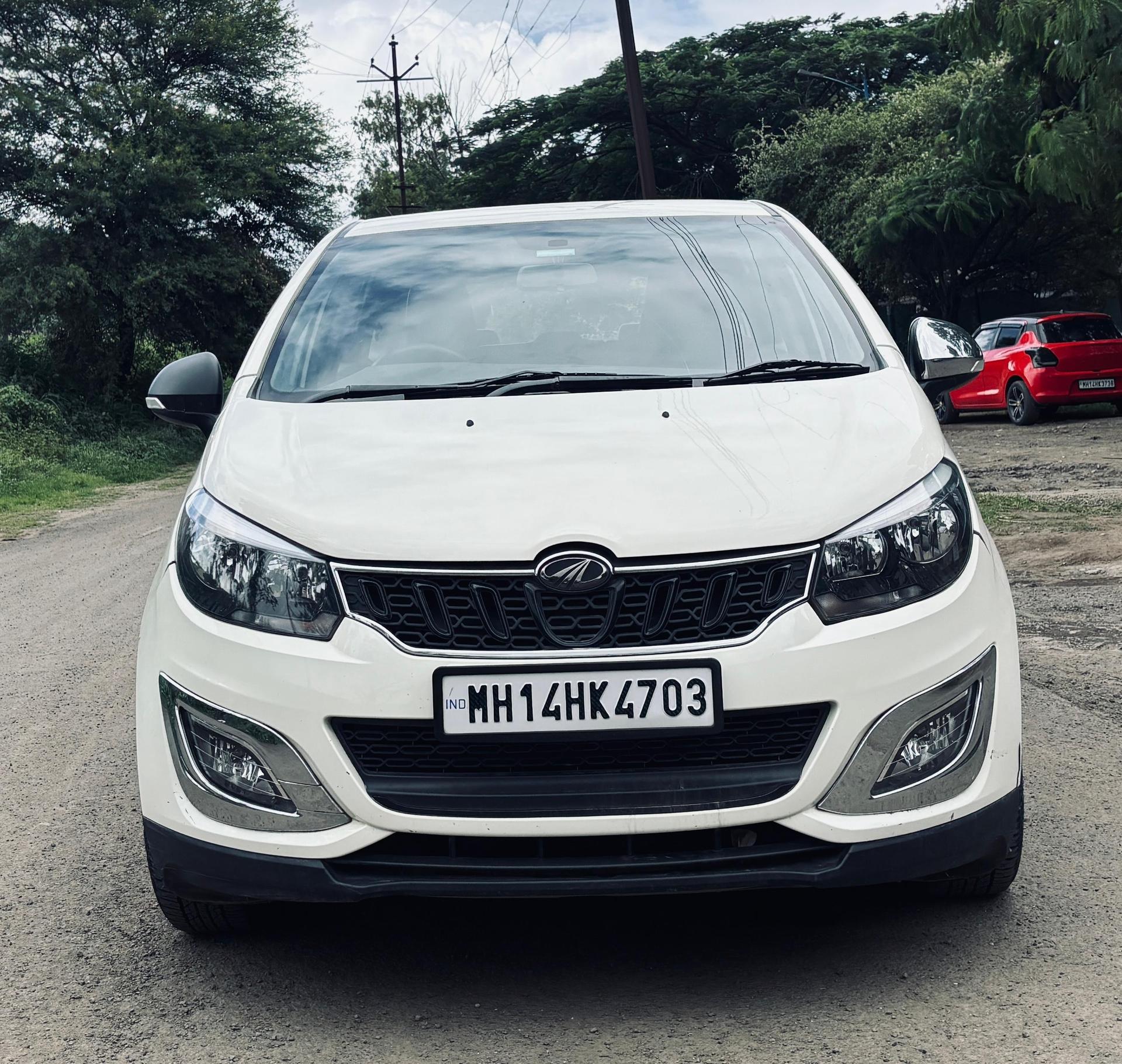 2019 Mahindra Marazzo M2 8-Seater 2019 Mahindra Marazzo M2 8-Seater