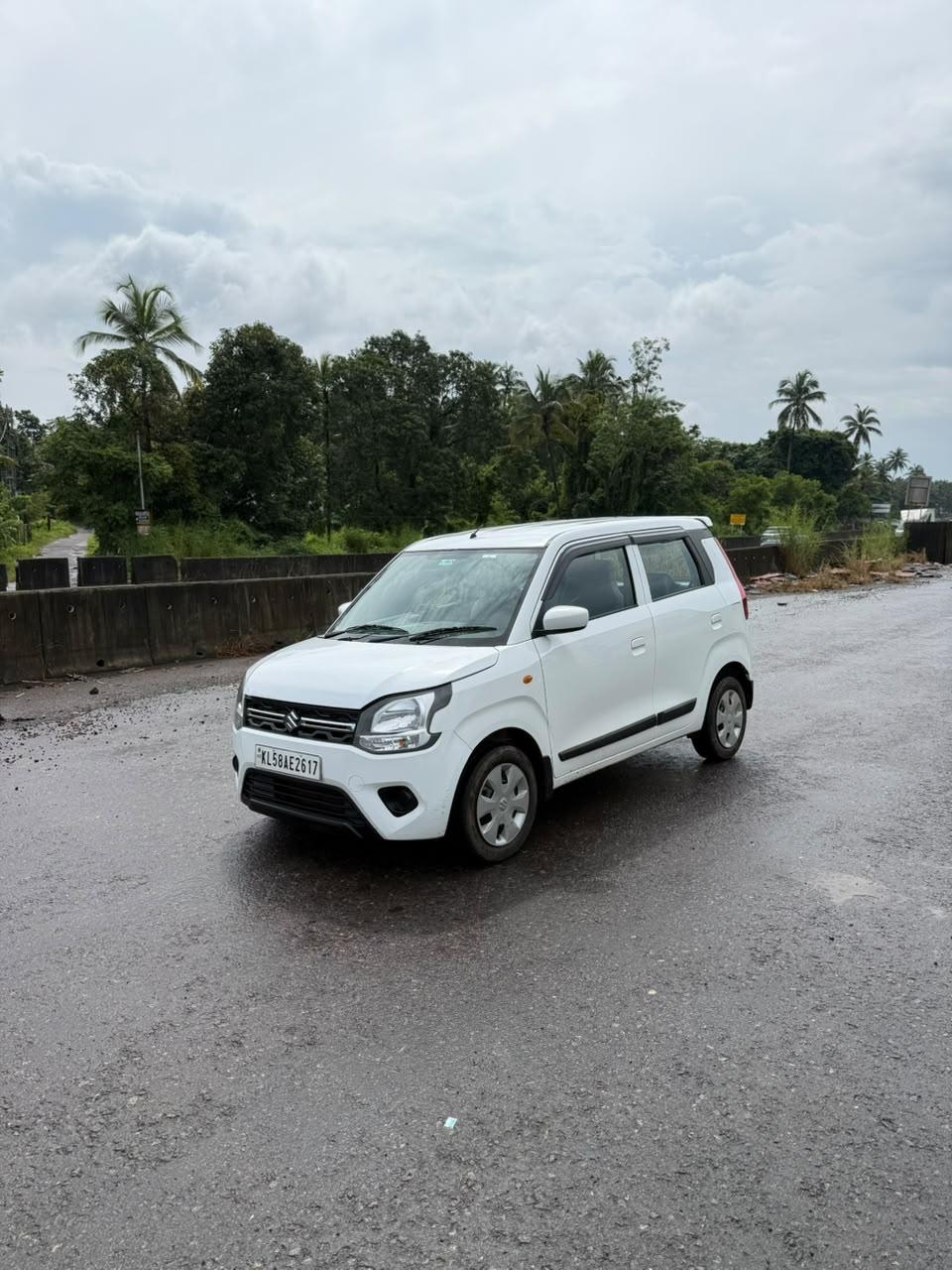 2021 Maruti Suzuki Wagon R VXI 1.0 (O) 2021 Maruti Suzuki Wagon R VXI 1.0 (O)