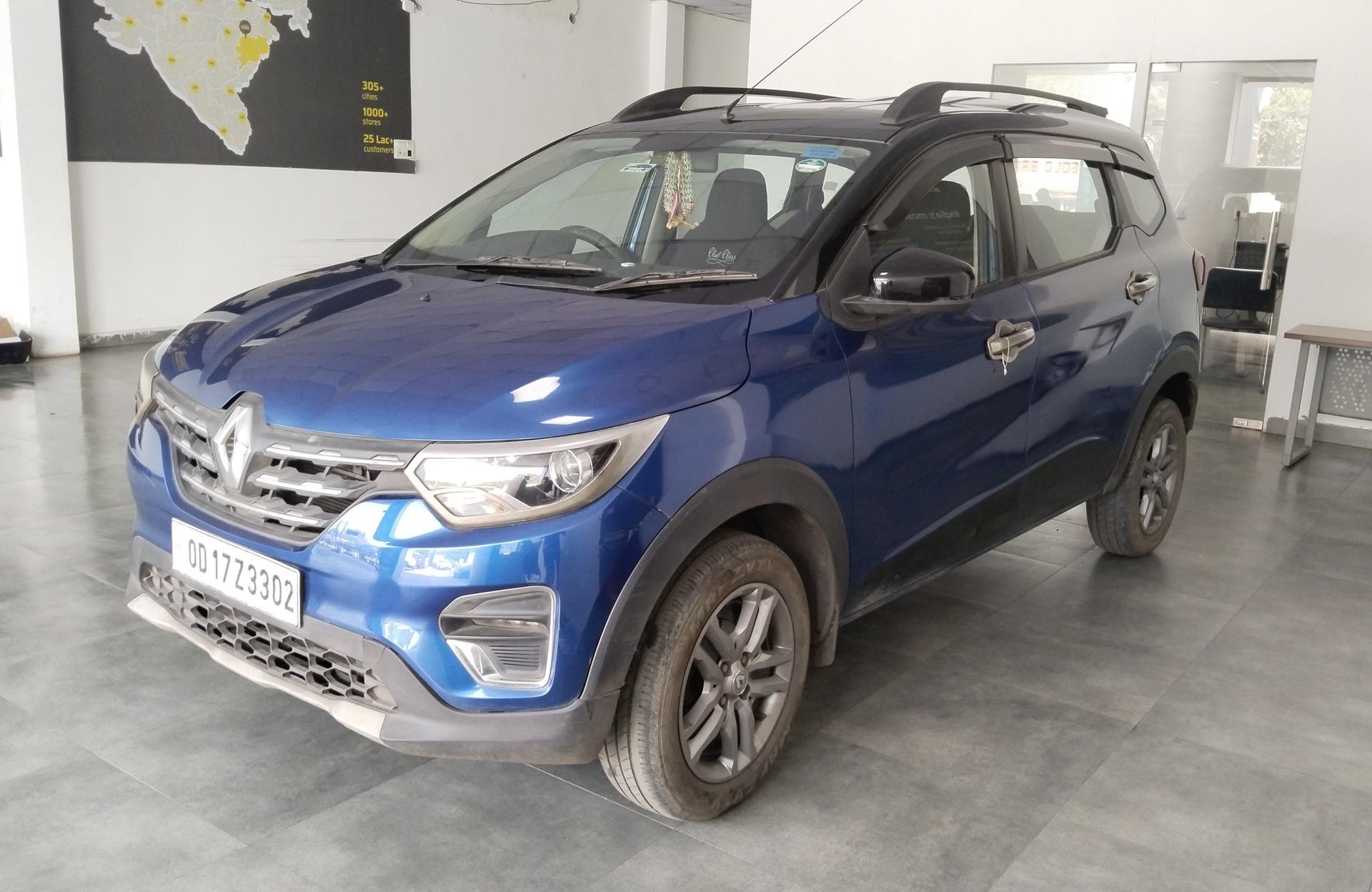 2022 Renault Triber RXZ 2022 Renault Triber RXZ