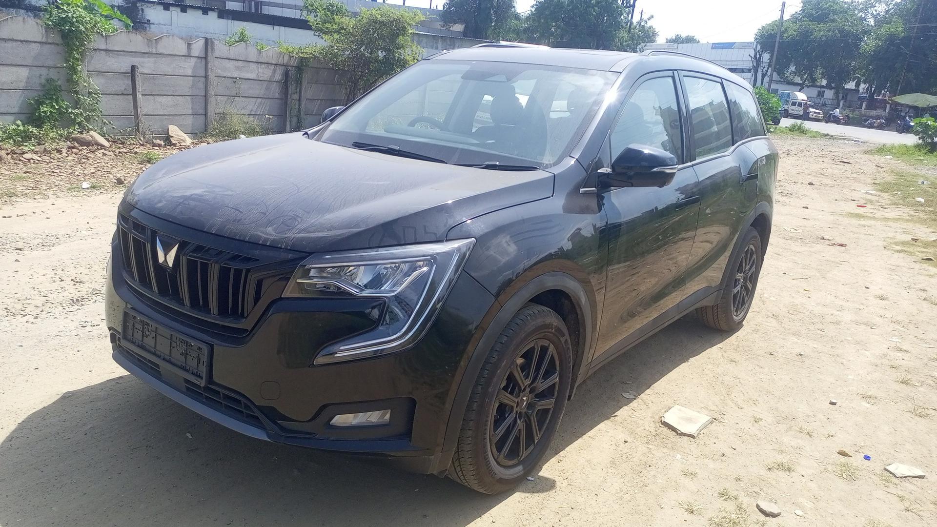 2025 Mahindra XUV700 MX Diesel MT 7 STR 2025 Mahindra XUV700 MX Diesel MT 7 STR